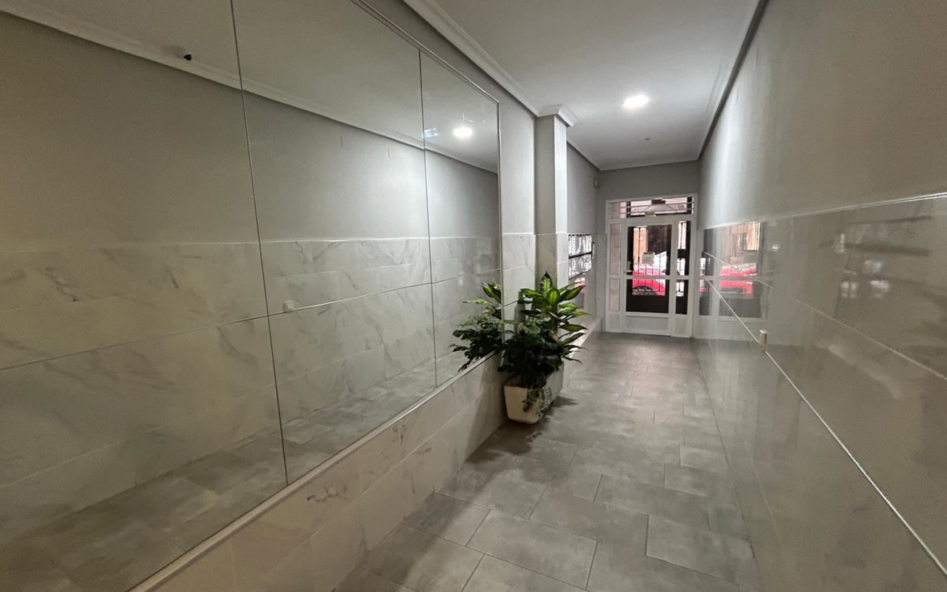 Resale - Apartment - Torrevieja - Torrevieja Centro