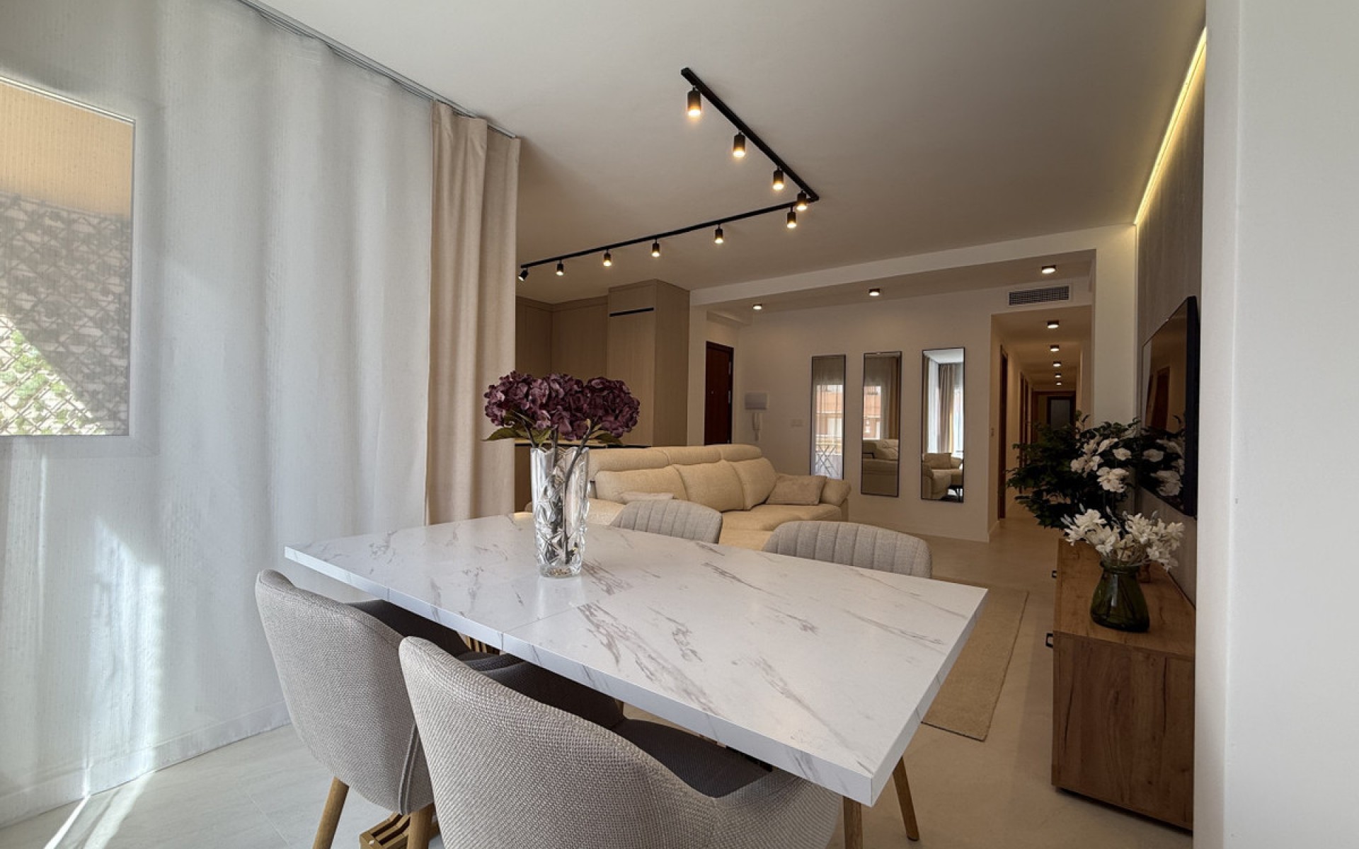 Resale - Apartment - Torrevieja - Torrevieja Centro