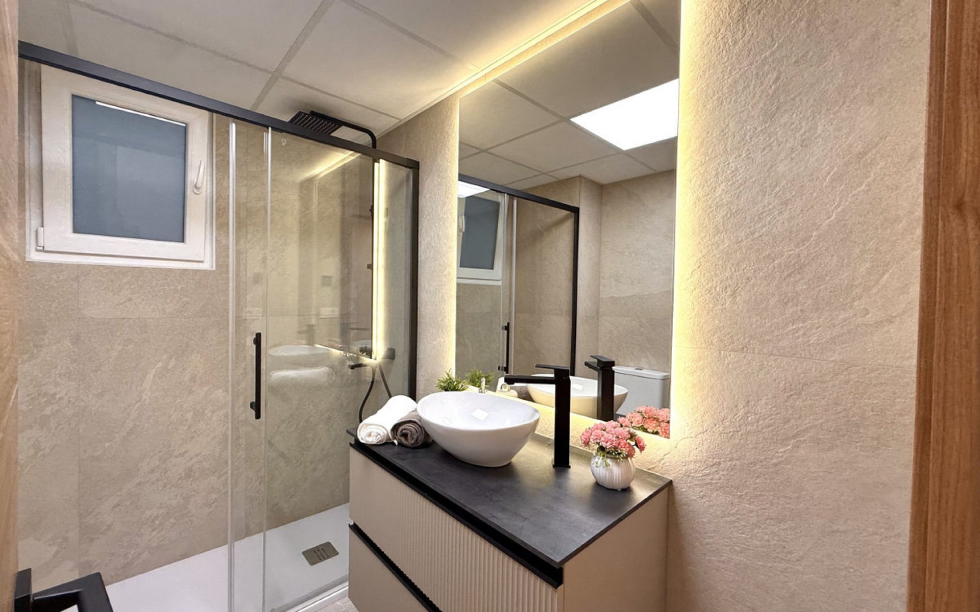 Resale - Apartment - Torrevieja - Torrevieja Centro