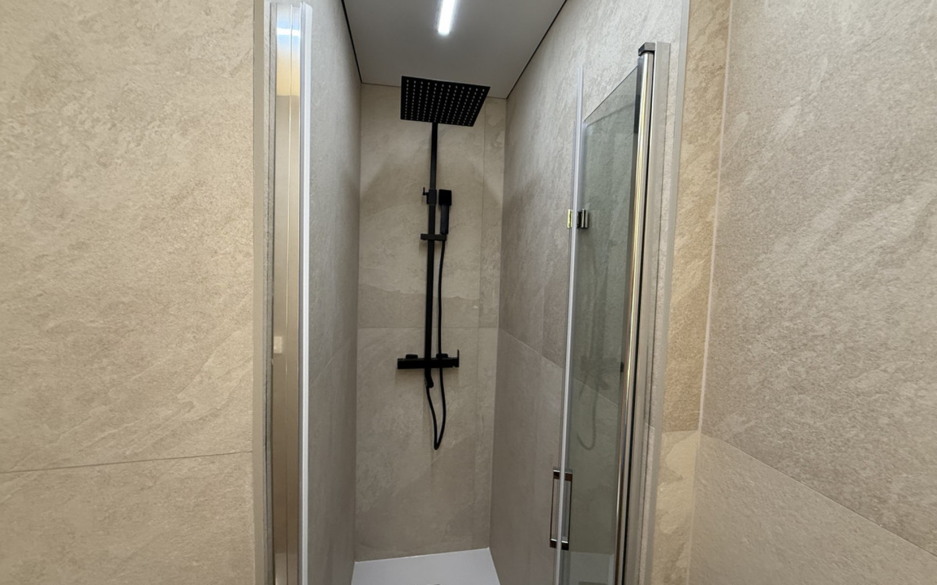 Resale - Apartment - Torrevieja - Torrevieja Centro