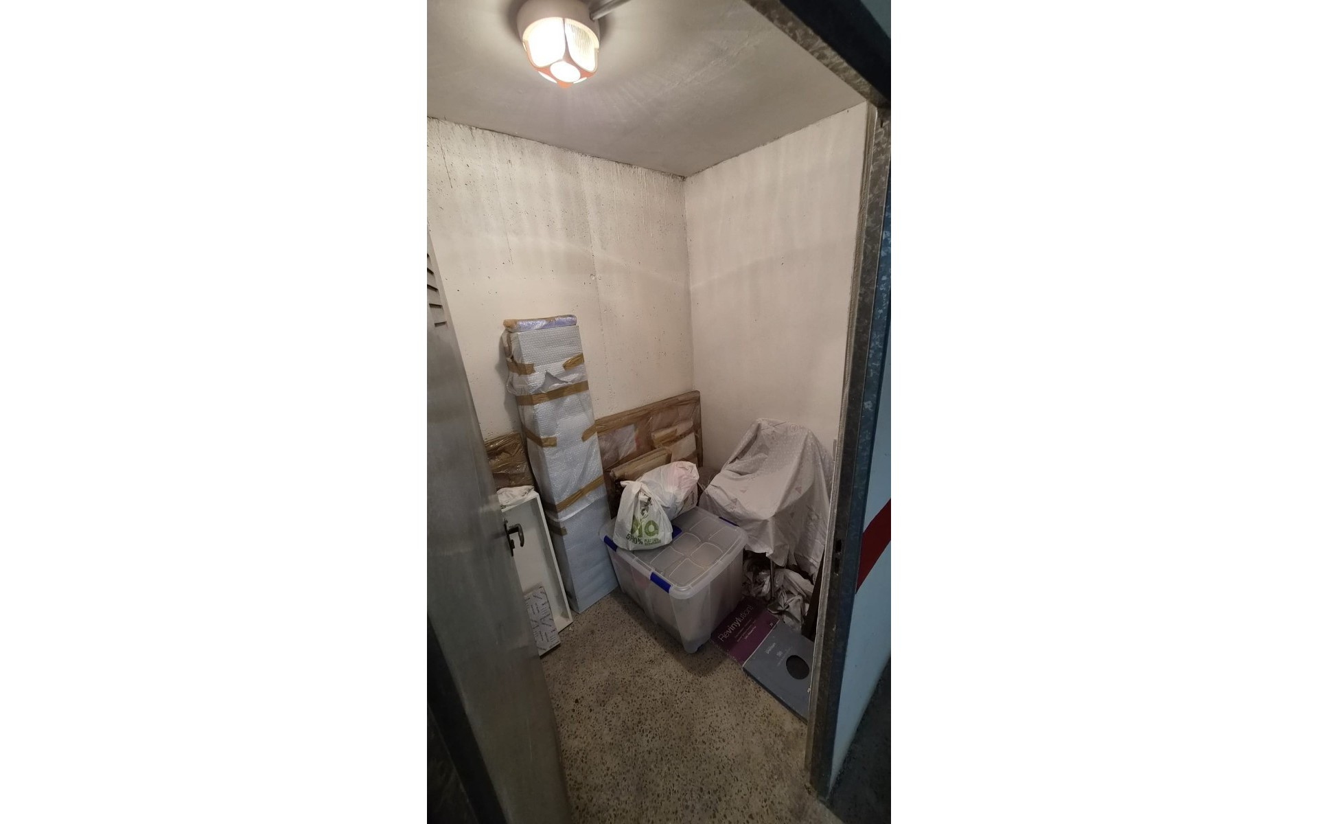 Resale - Apartment - Torrevieja - Torrevieja Centro