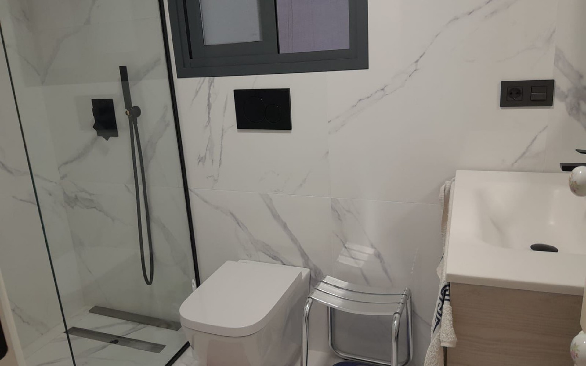 Resale - Apartment - Torrevieja - Torrevieja Centro