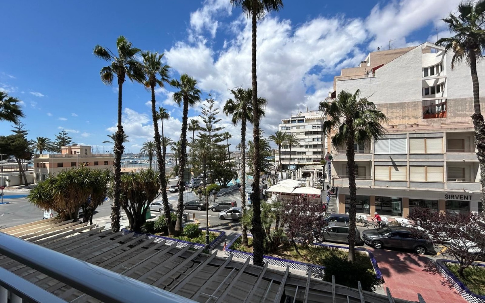 Resale - Apartment - Torrevieja - Torrevieja Centro