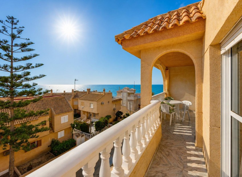 Resale - Apartment - Torrevieja - Torrevieja Centro