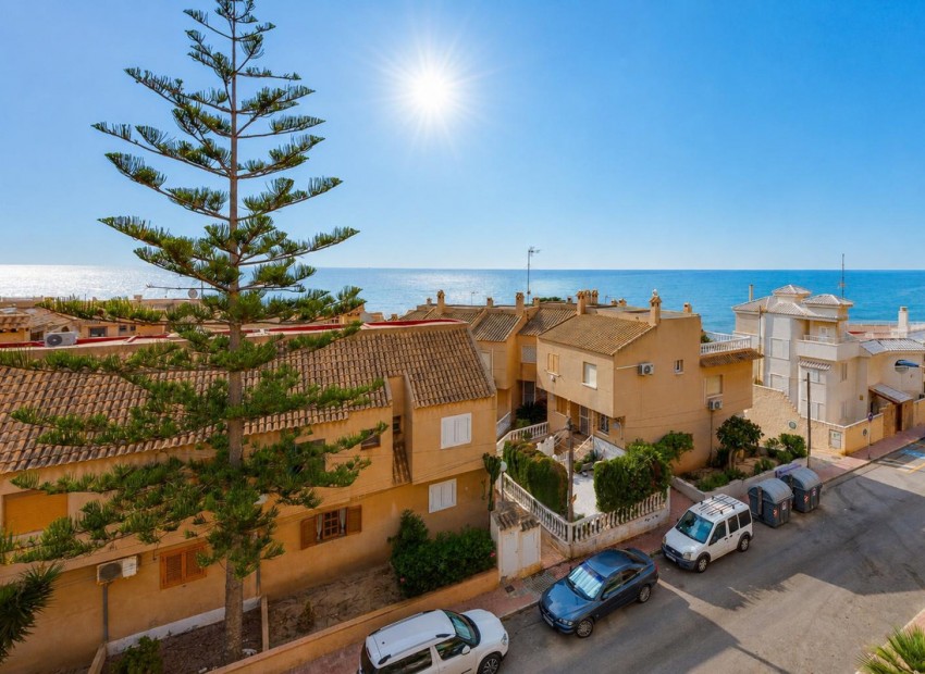 Resale - Apartment - Torrevieja - Torrevieja Centro