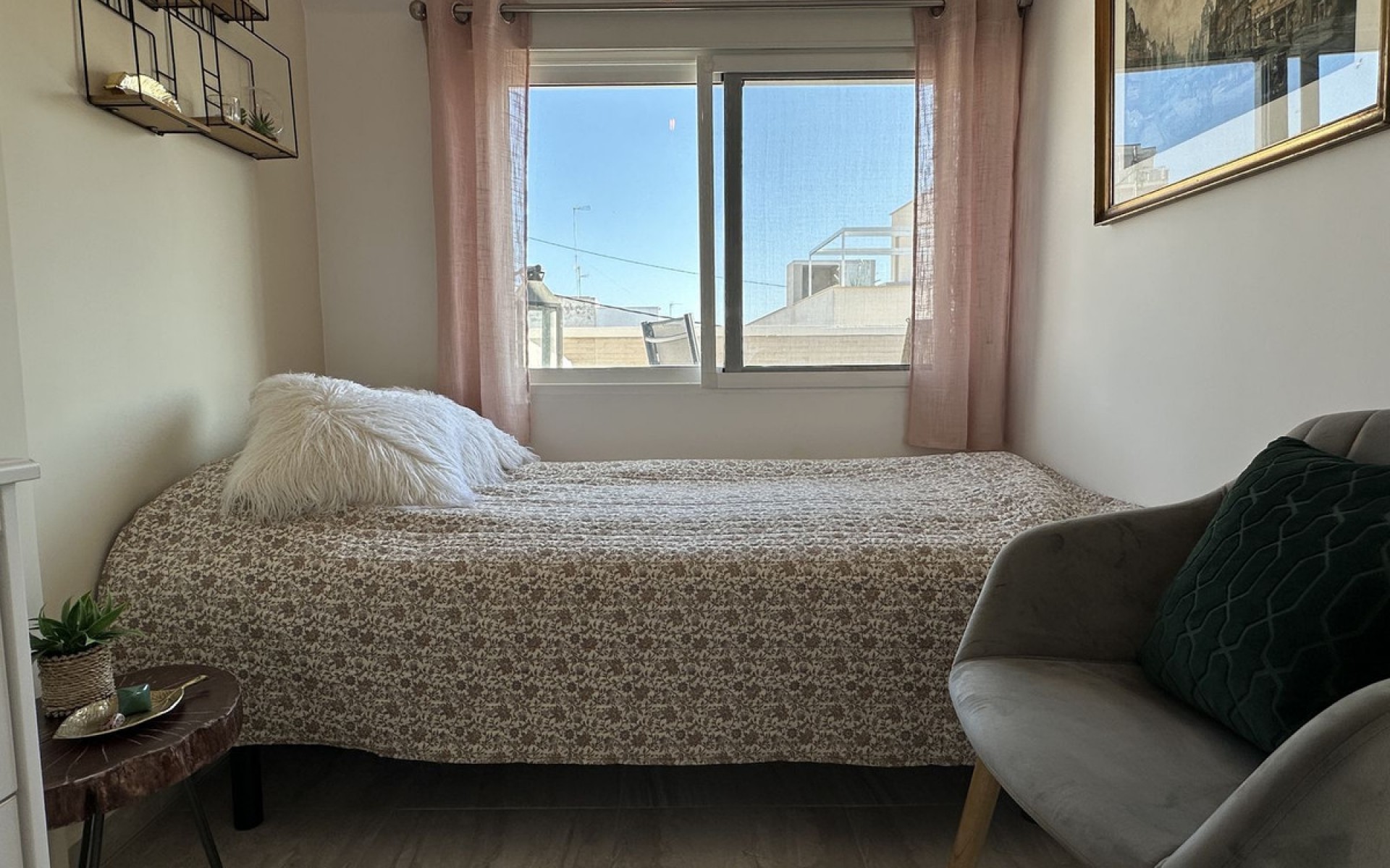 Resale - Apartment - Torrevieja - Torrevieja Centro