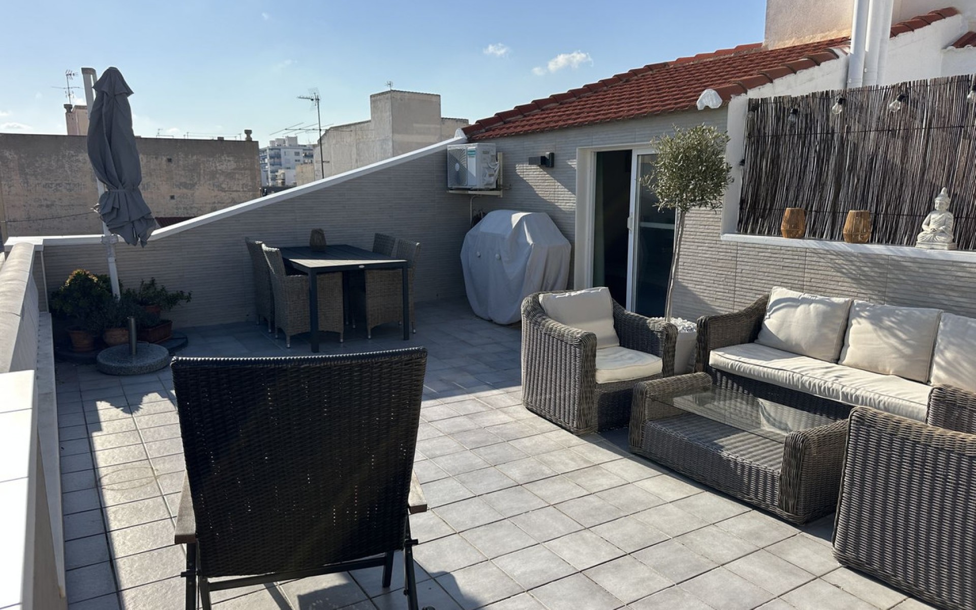 Resale - Apartment - Torrevieja - Torrevieja Centro