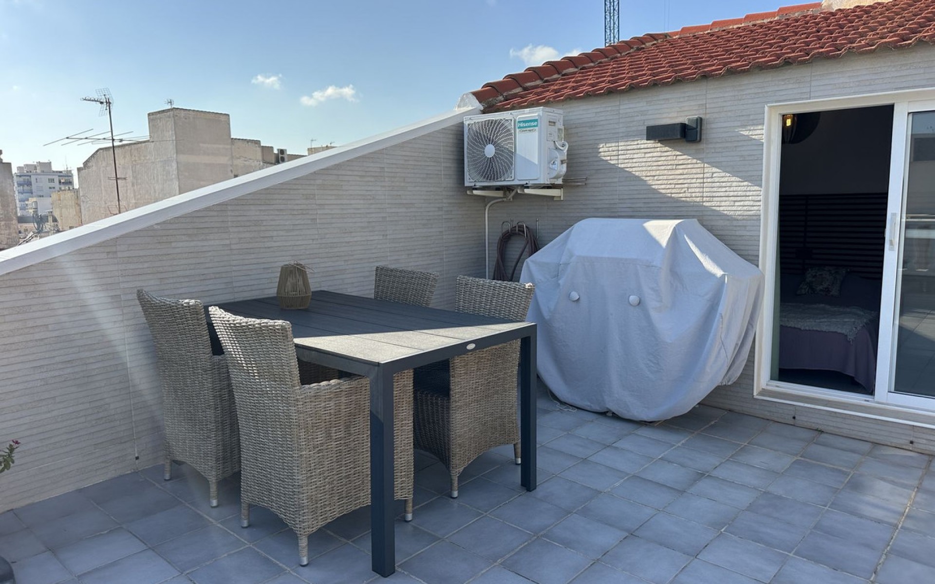 Resale - Apartment - Torrevieja - Torrevieja Centro