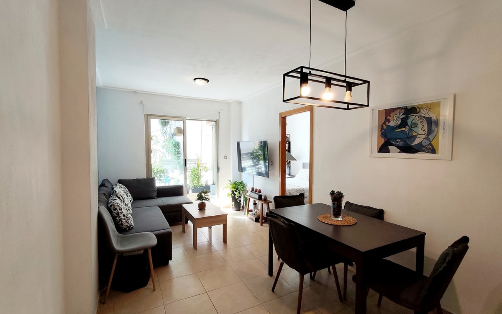 Resale - Apartment - Torrevieja - Torrevieja Centro