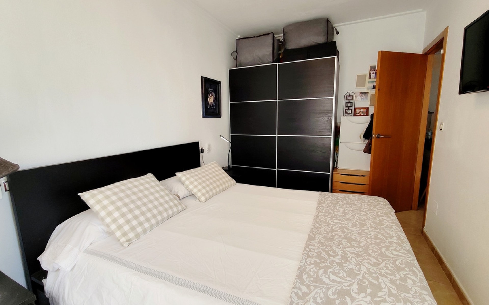 Resale - Apartment - Torrevieja - Torrevieja Centro