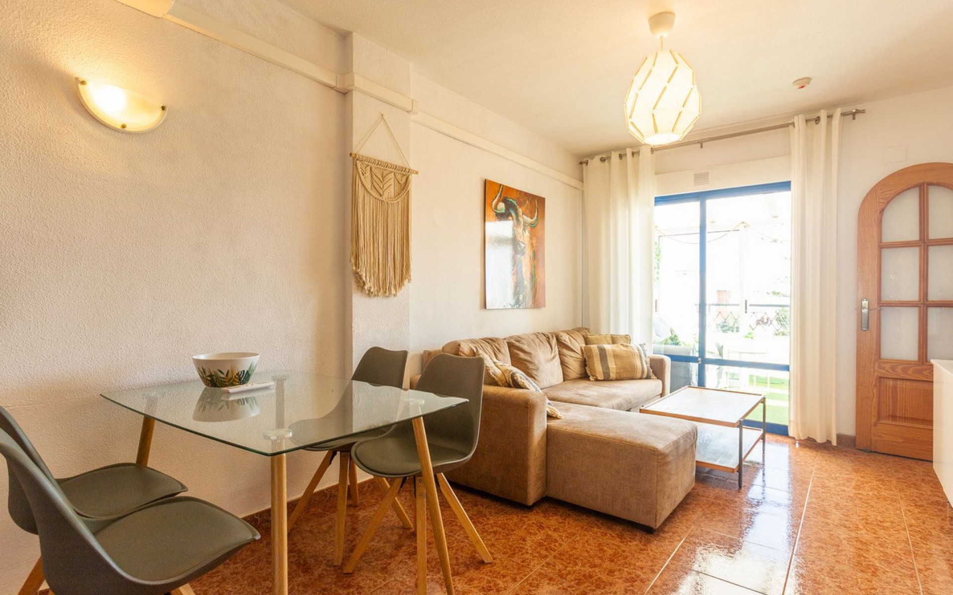 Resale - Apartment - Torrevieja - Torrevieja Centro