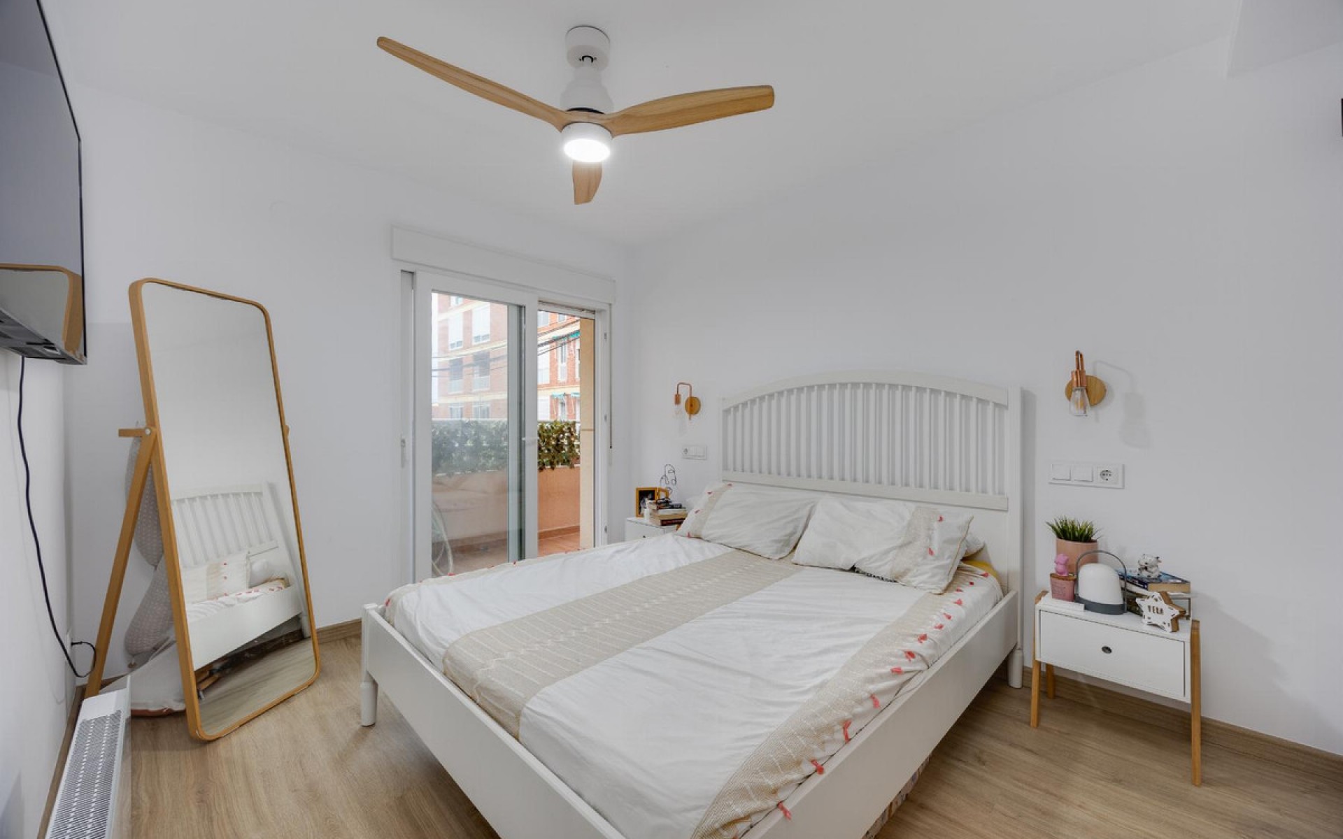Resale - Apartment - Torrevieja - Torrevieja Centro