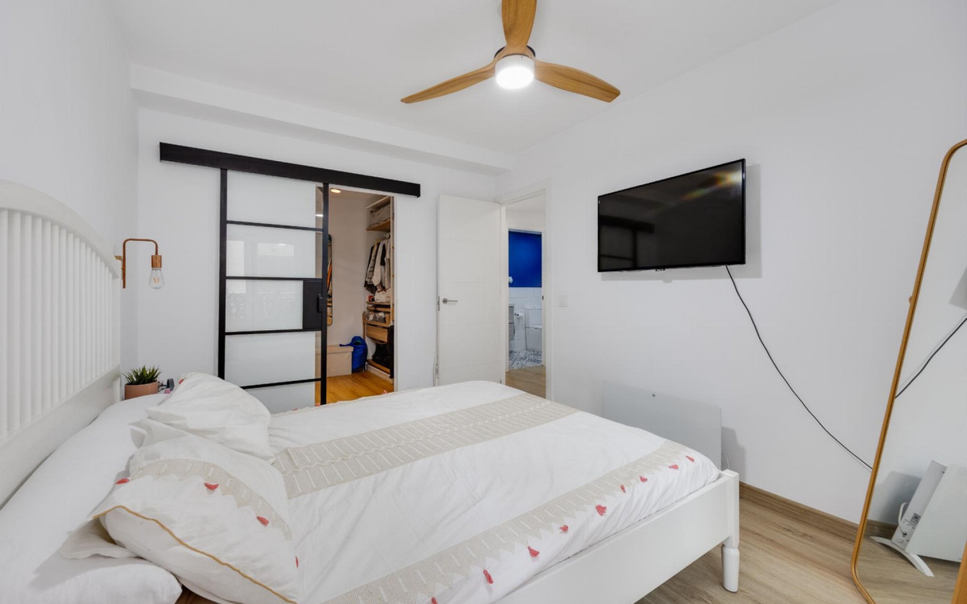 Resale - Apartment - Torrevieja - Torrevieja Centro