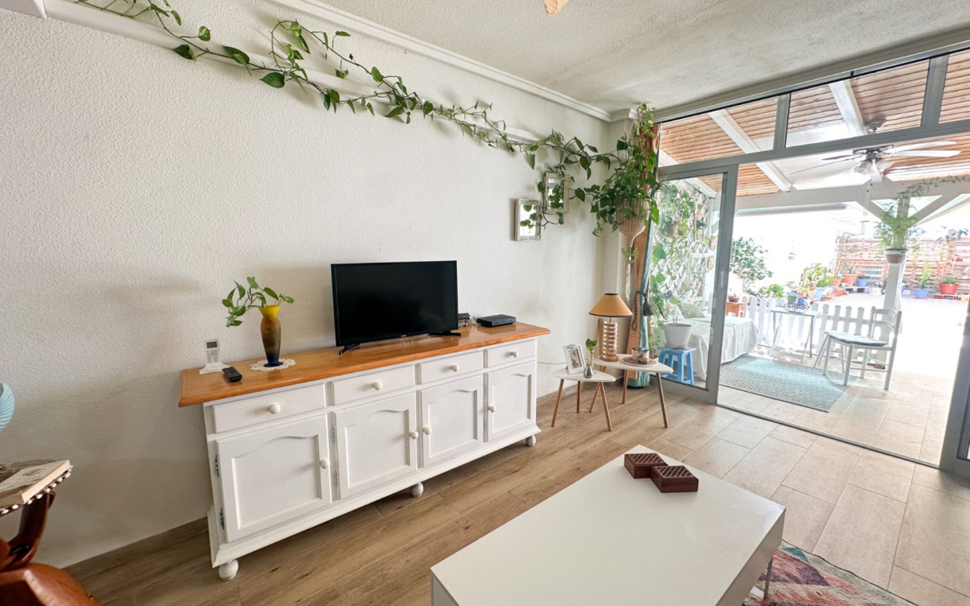 Resale - Apartment - Torrevieja - Torrevieja Centro