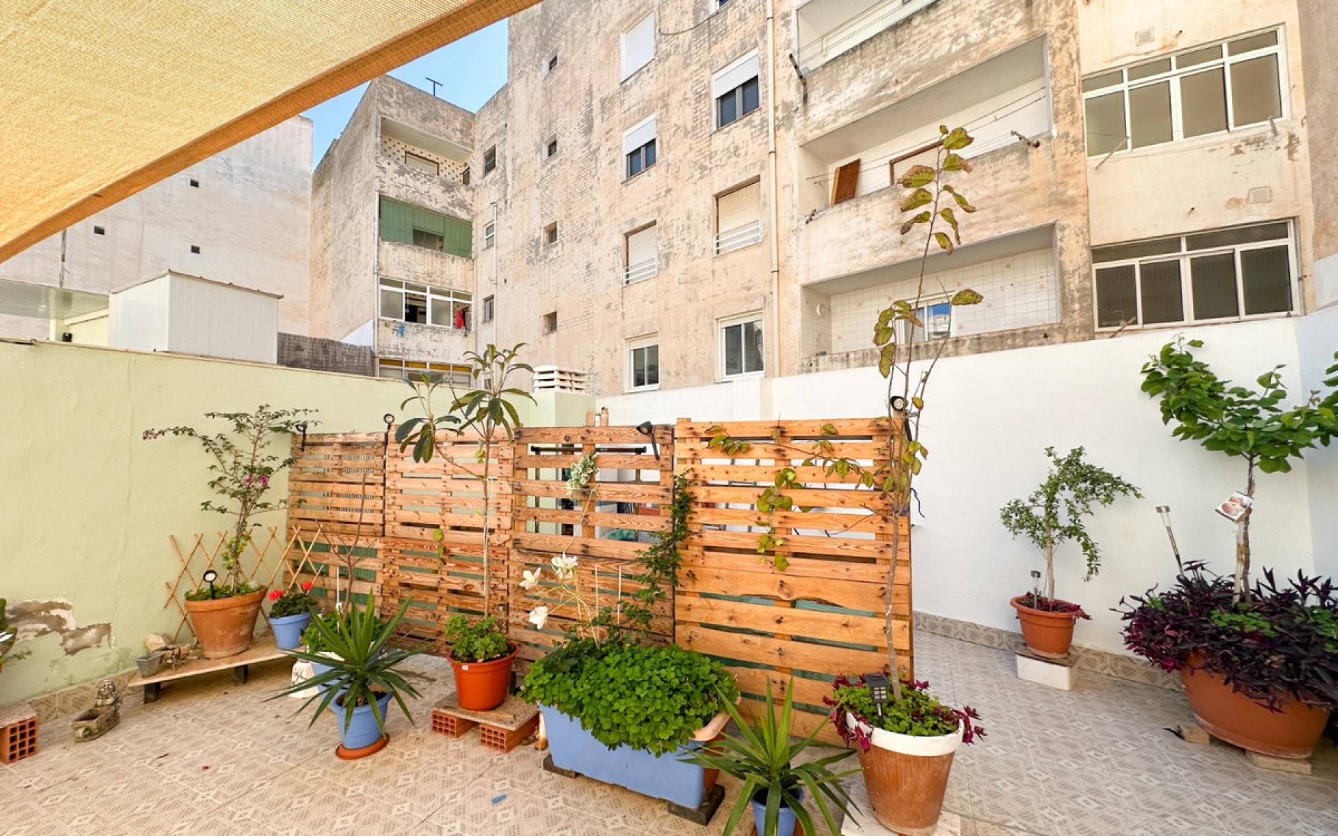 Resale - Apartment - Torrevieja - Torrevieja Centro