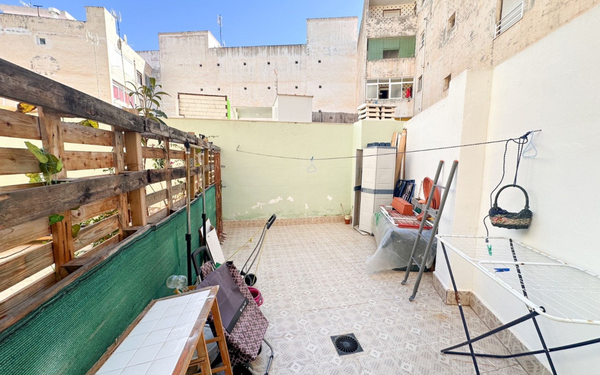 Resale - Apartment - Torrevieja - Torrevieja Centro