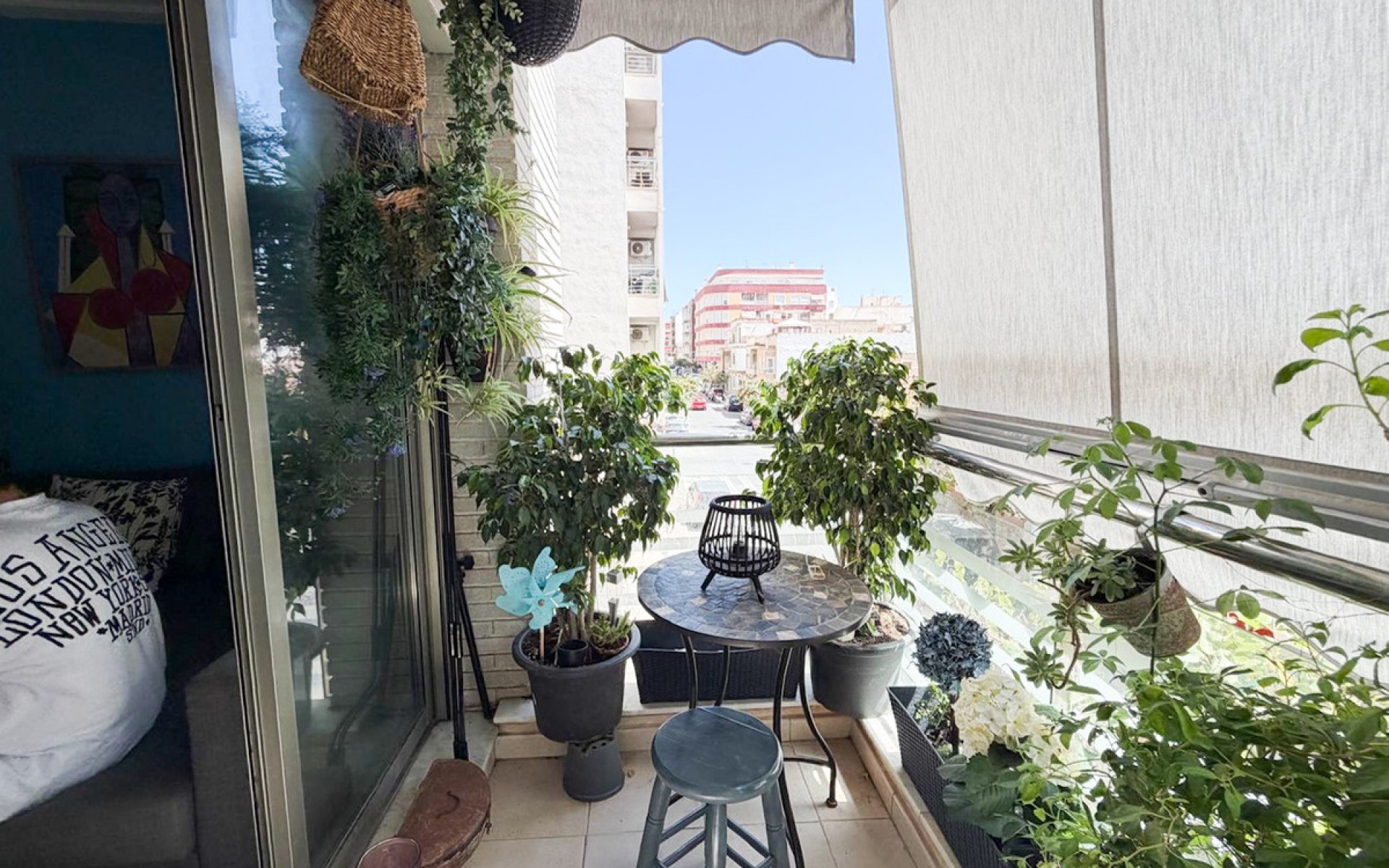 Resale - Apartment - Torrevieja - Torrevieja Centro