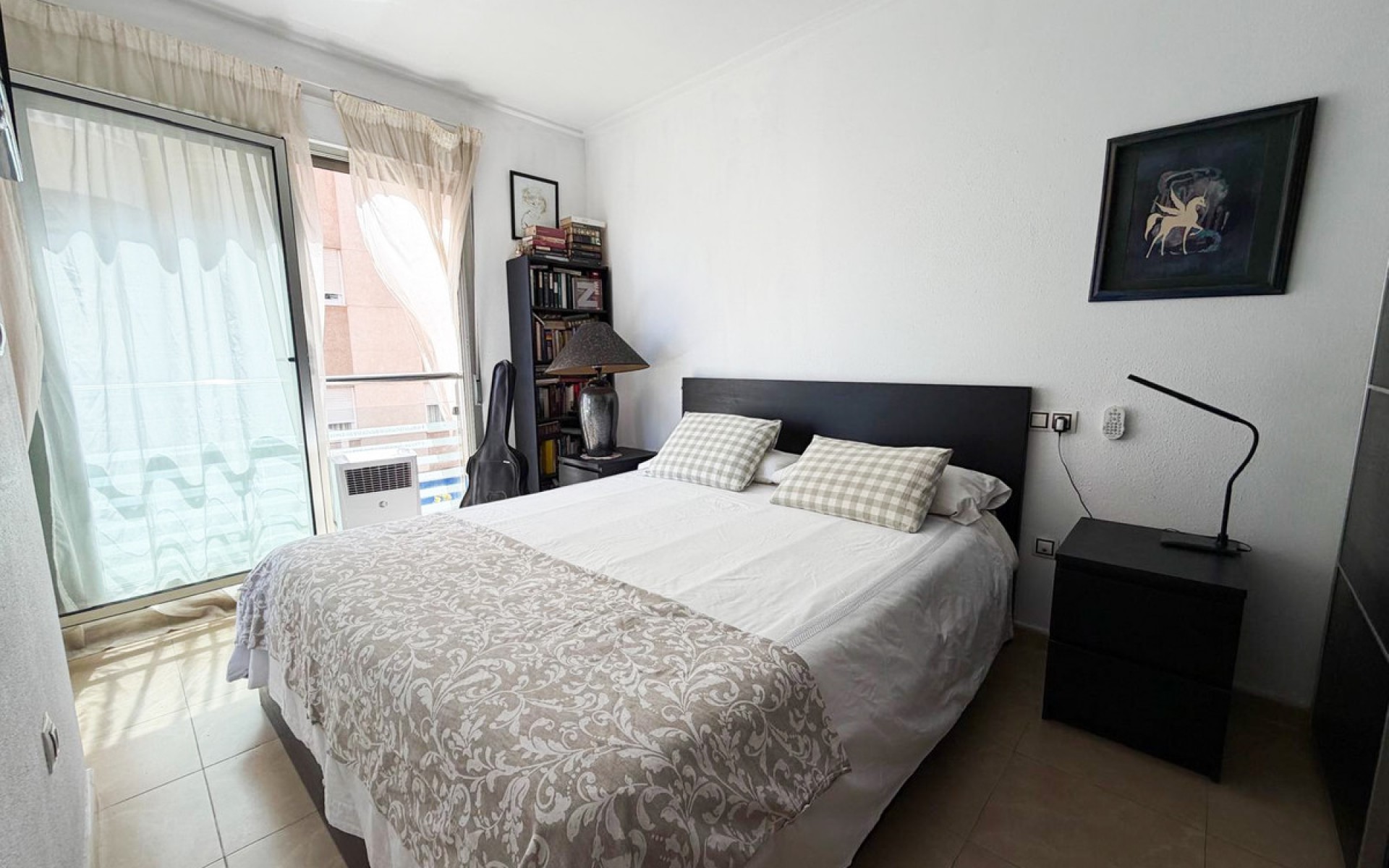 Resale - Apartment - Torrevieja - Torrevieja Centro