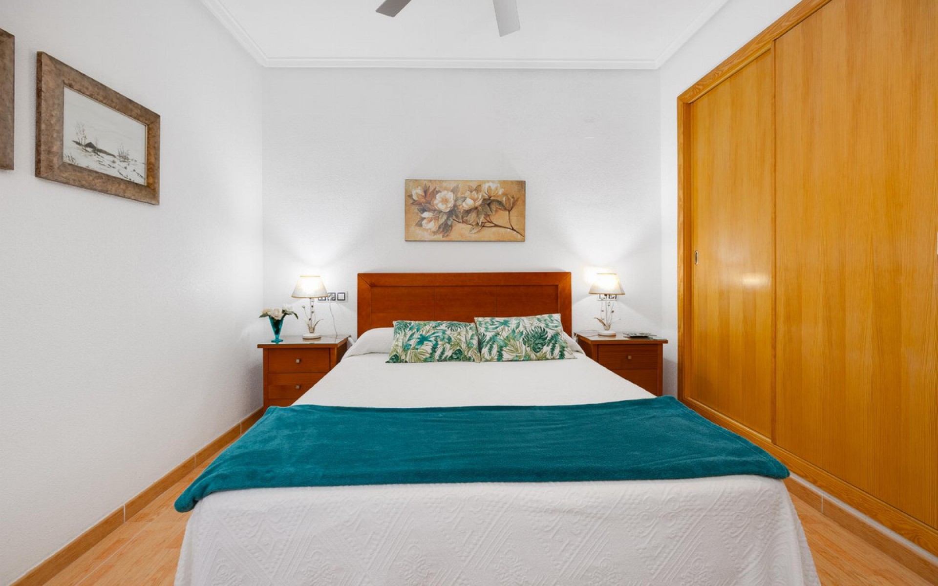 Resale - Apartment - Torrevieja - Torrevieja Centro