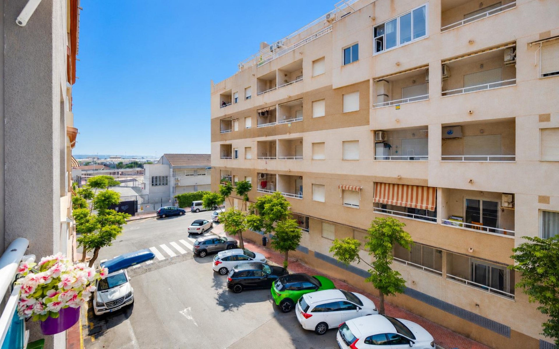 Resale - Apartment - Torrevieja - Torrevieja Centro