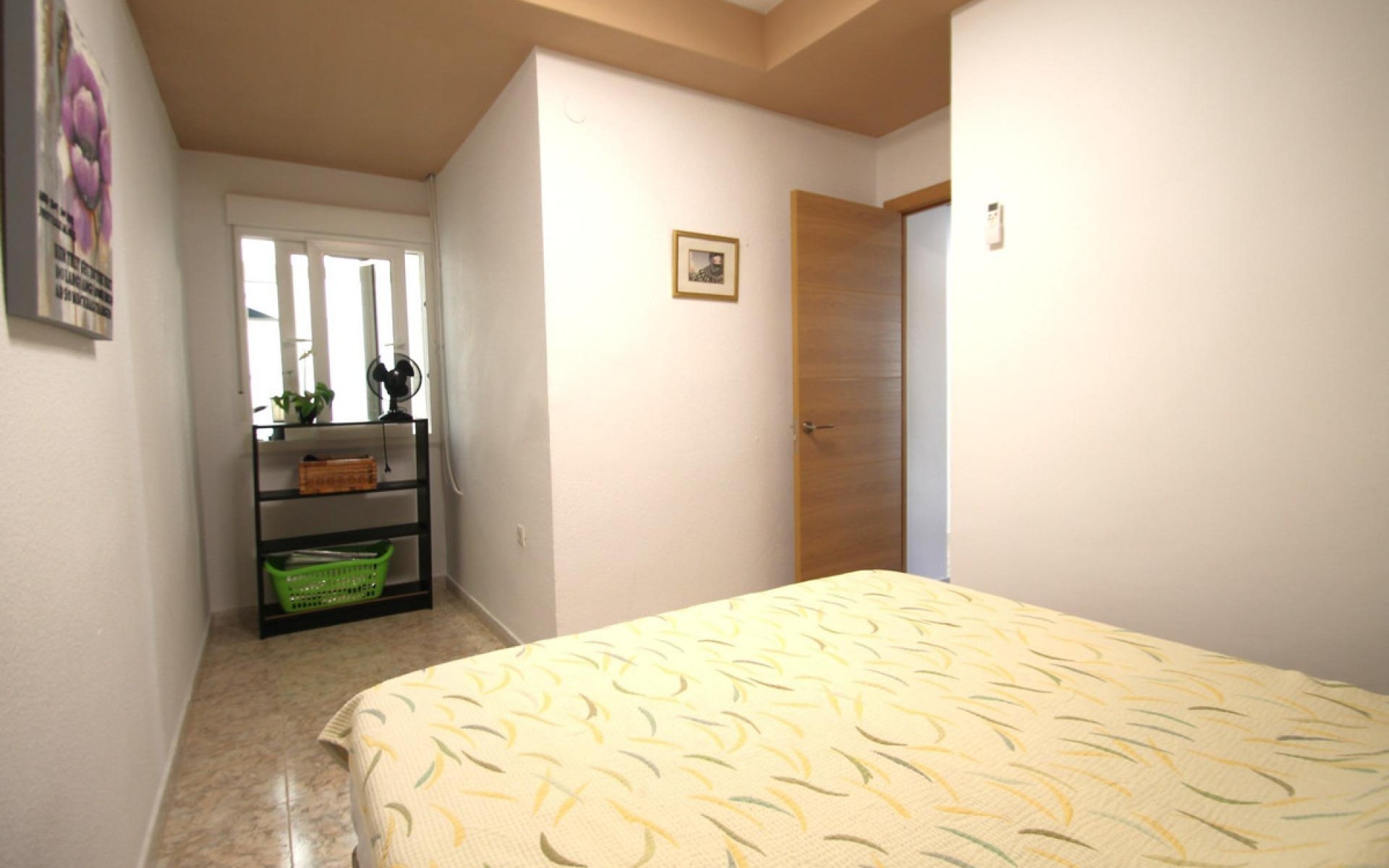 Resale - Apartment - Torrevieja - Torrevieja Centro