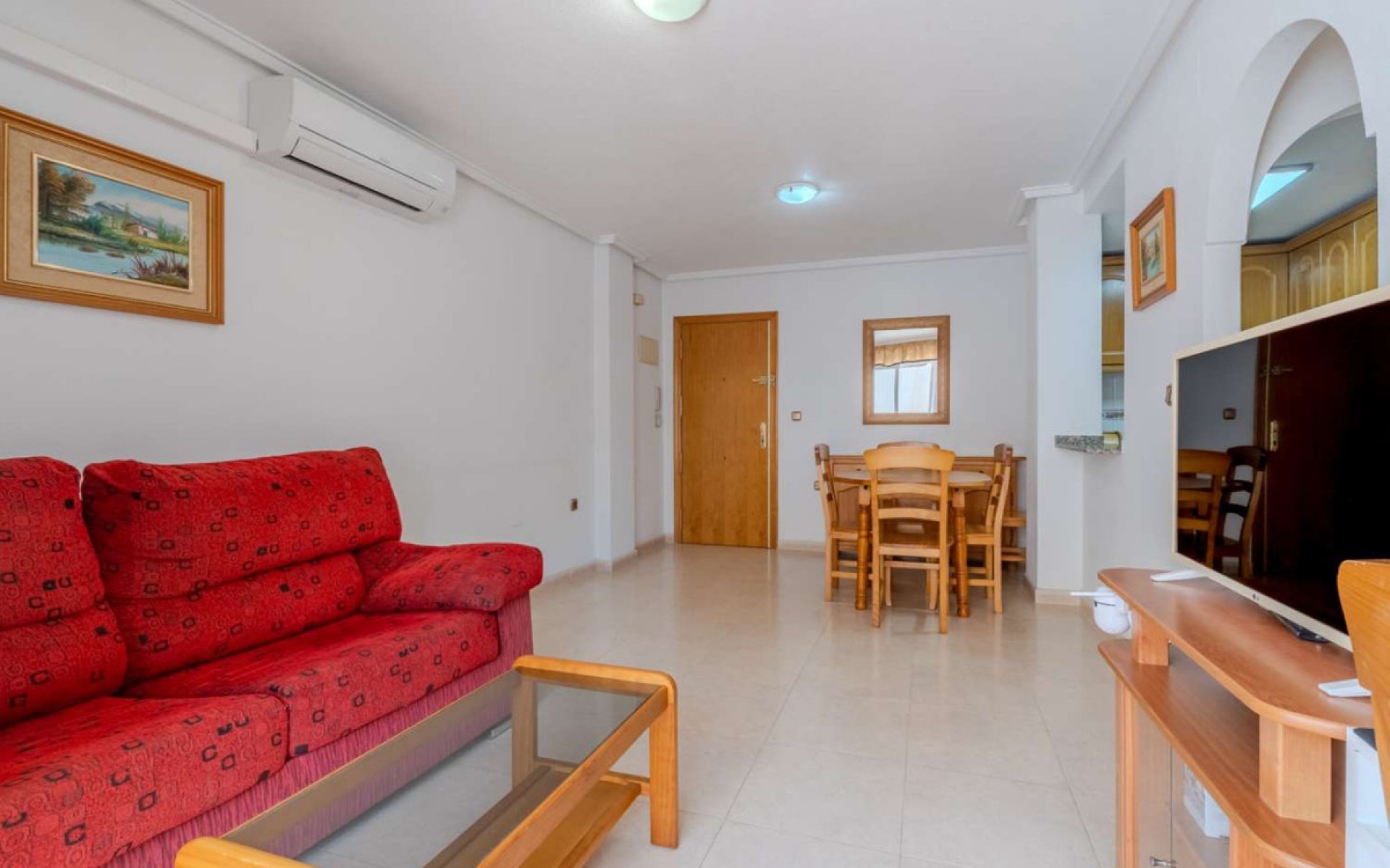 Resale - Apartment - Torrevieja - Torrevieja Centro