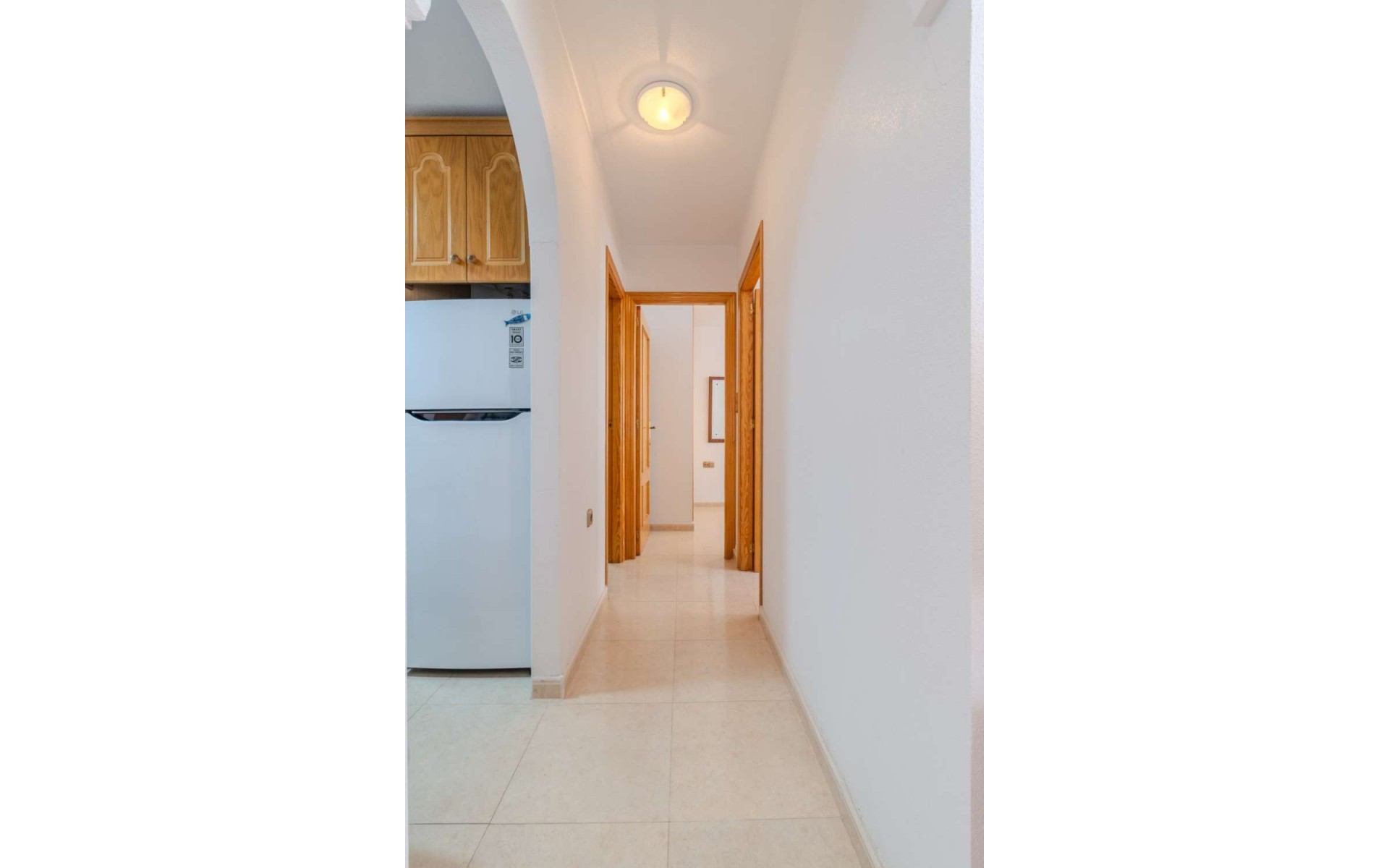 Resale - Apartment - Torrevieja - Torrevieja Centro