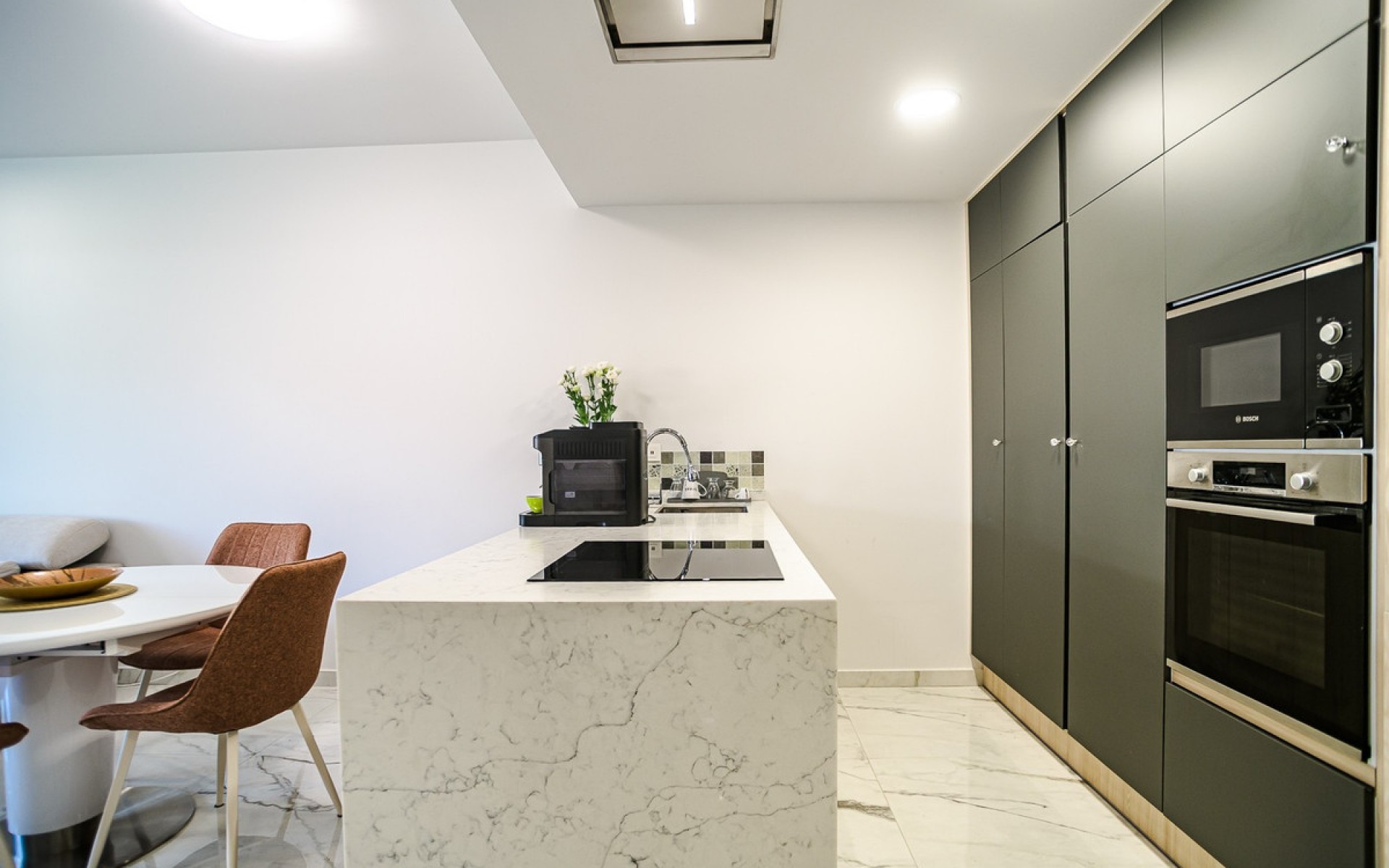 Resale - Apartment - Torrevieja - Torrevieja Centro