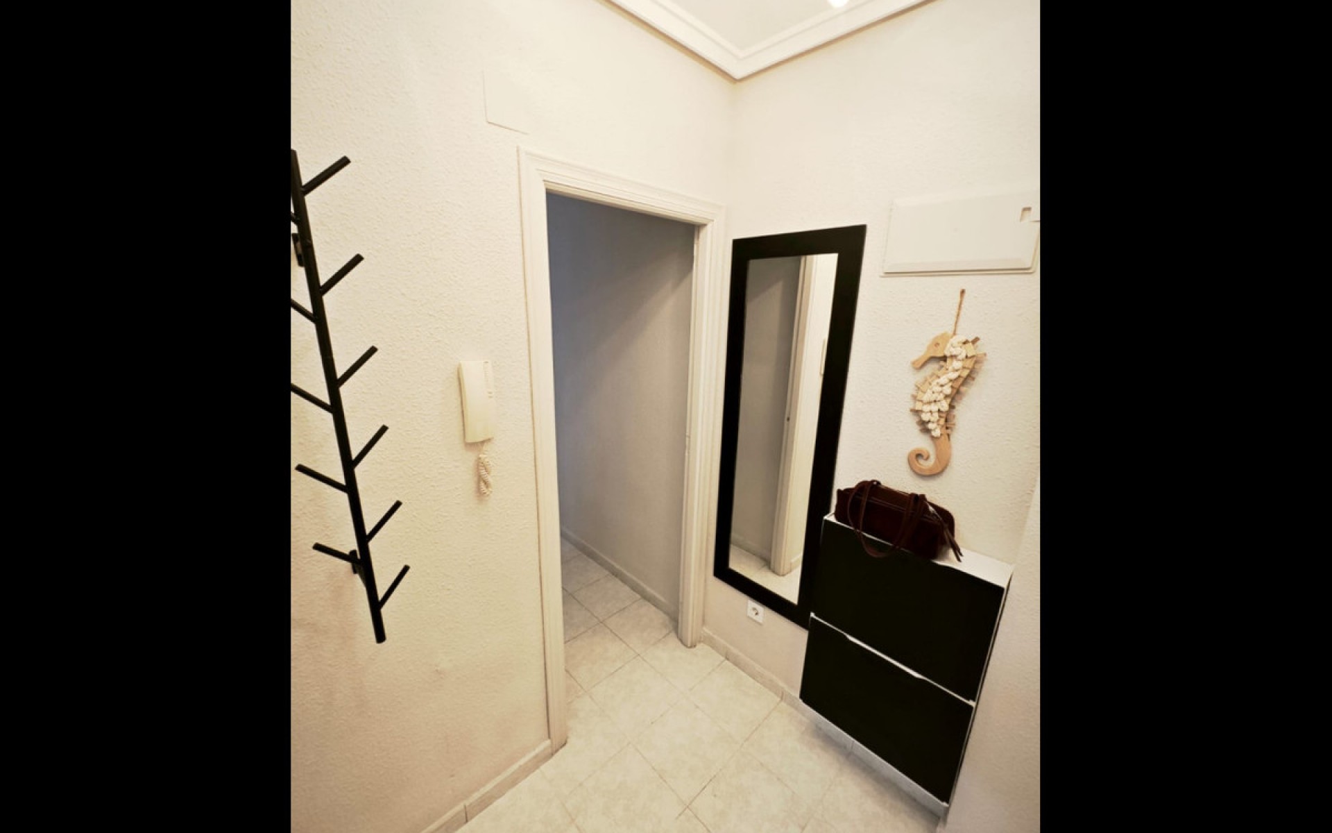Resale - Apartment - Torrevieja - Torrevieja Centro
