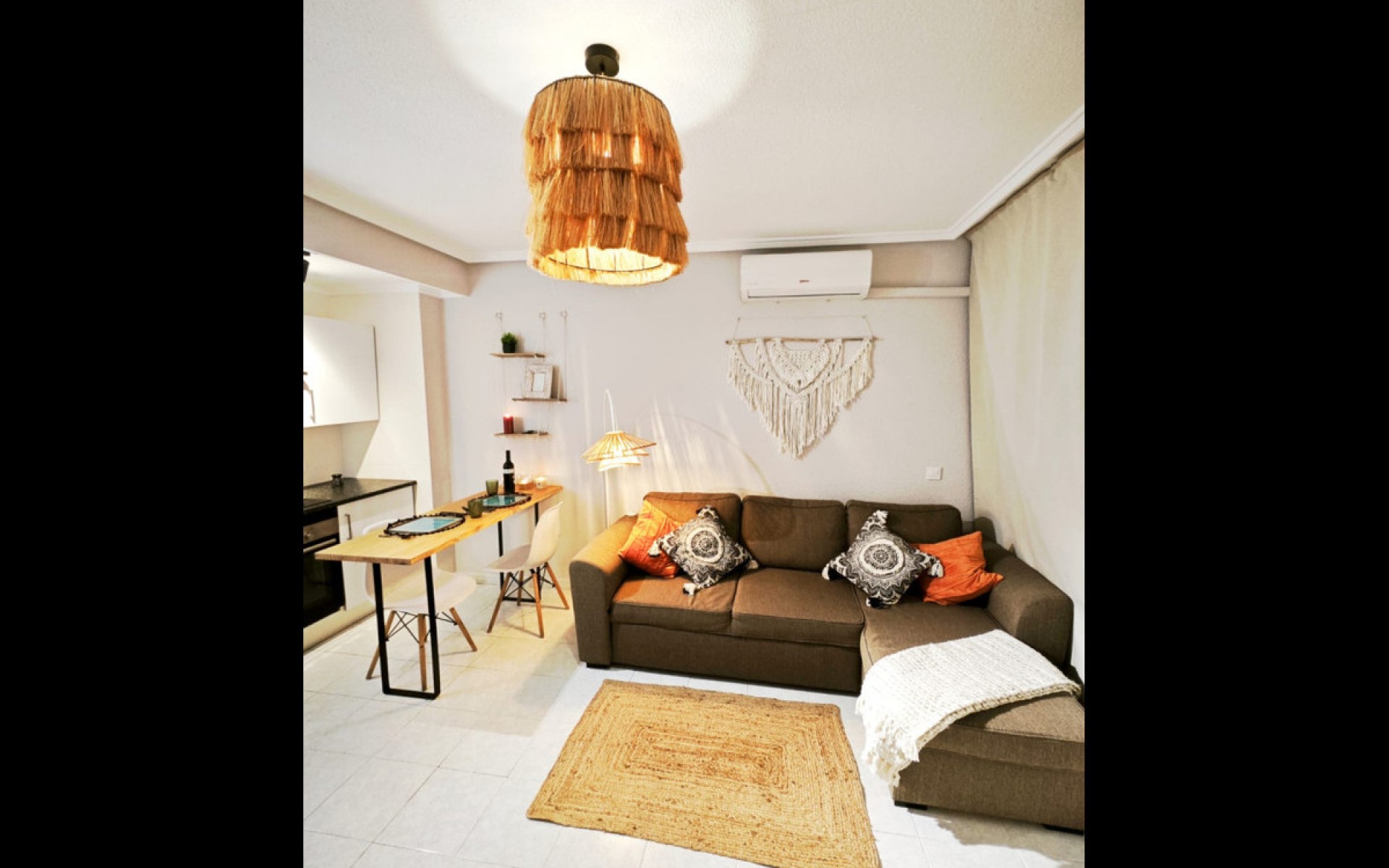 Resale - Apartment - Torrevieja - Torrevieja Centro