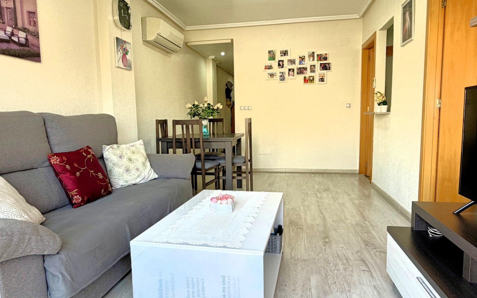 Resale - Apartment - Torrevieja - Torrevieja Centro