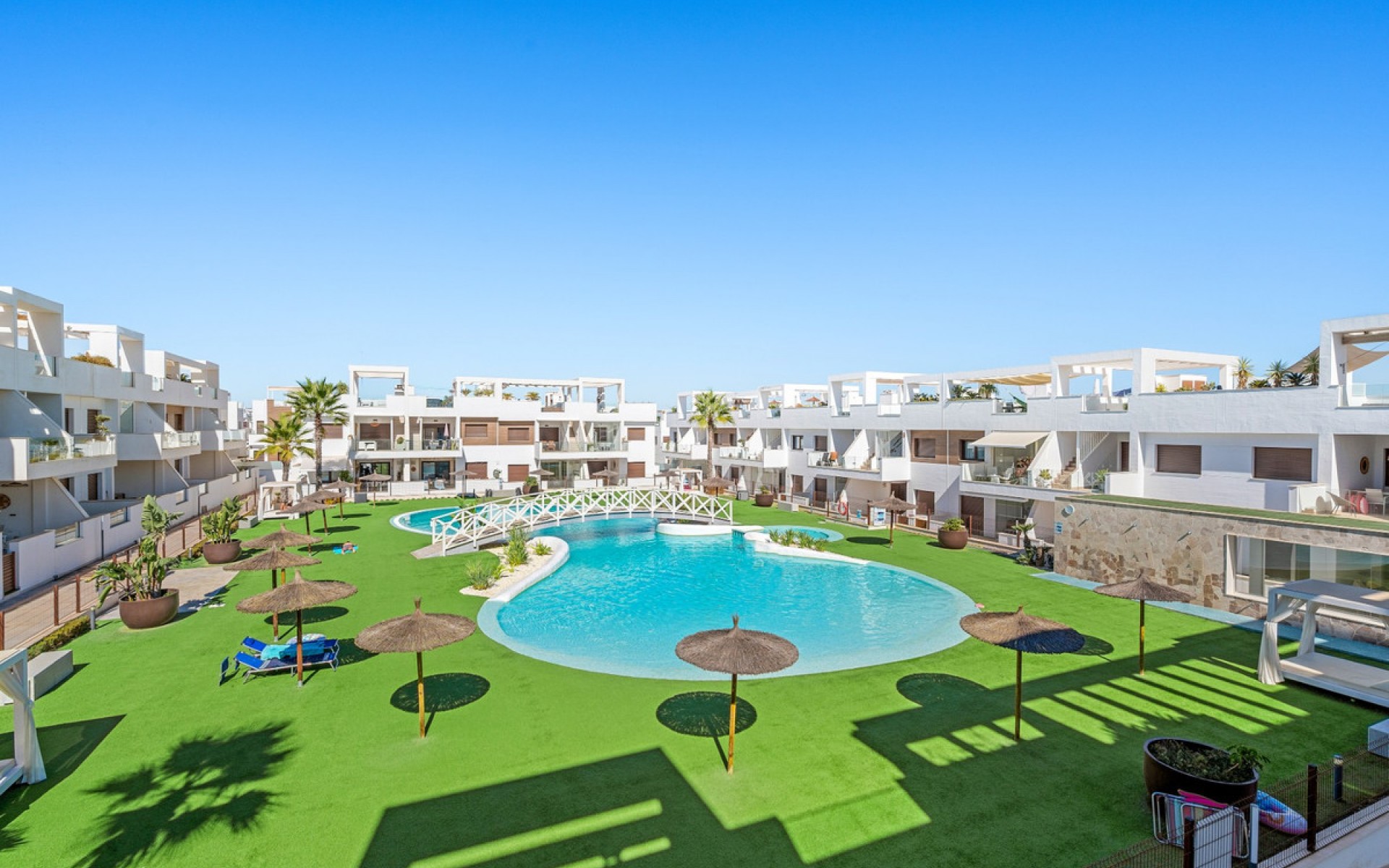 Resale - Apartment - Torrevieja - Torrevieja Centro
