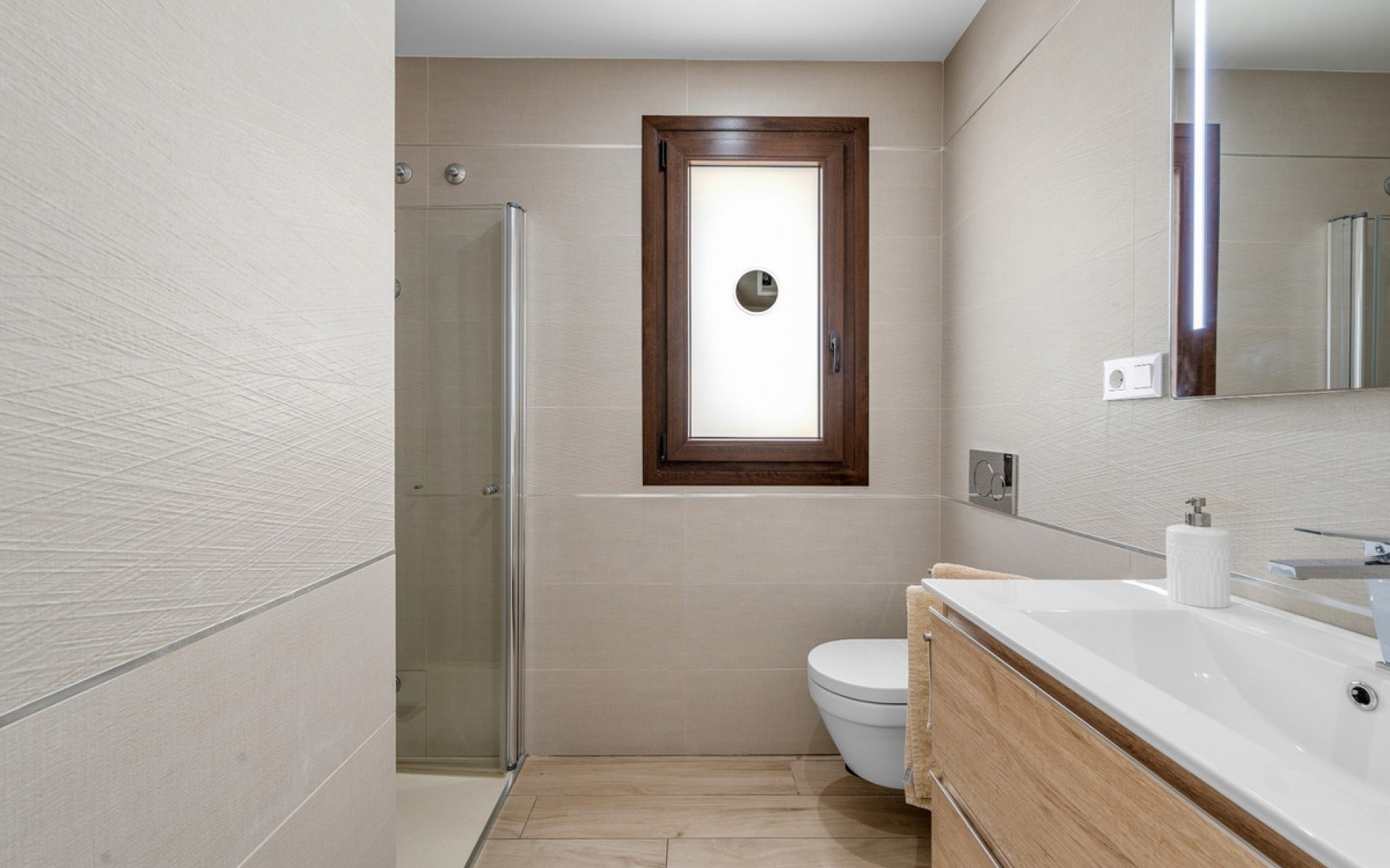 Resale - Apartment - Torrevieja - Torrevieja Centro