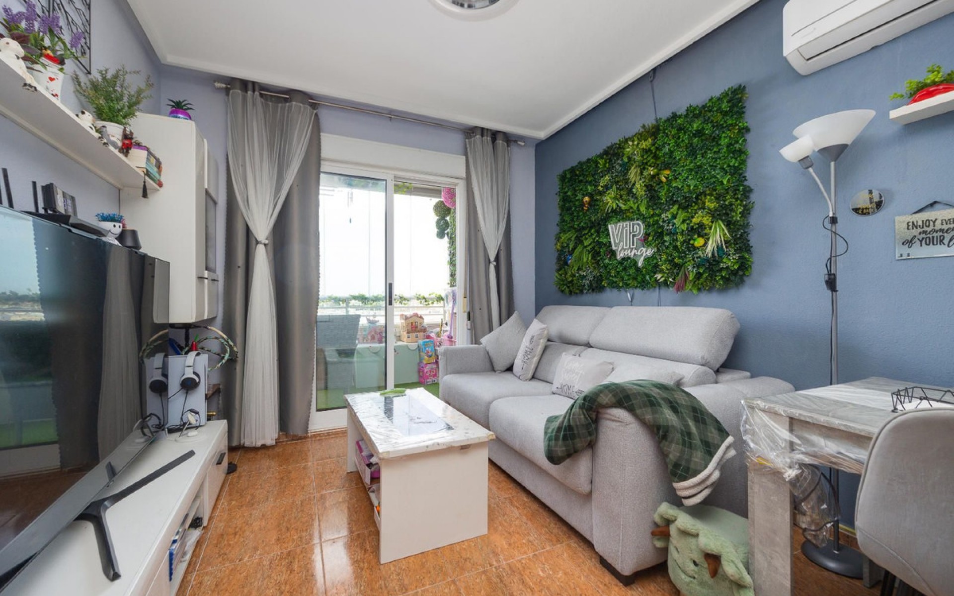 Resale - Apartment - Torrevieja - Torrevieja Centro