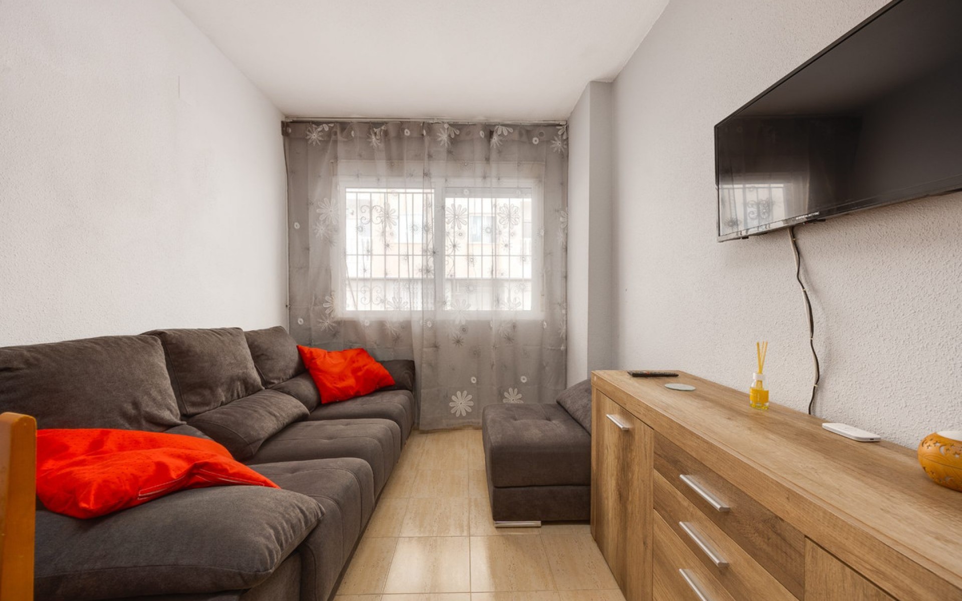 Resale - Apartment - Torrevieja - Torrevieja Centro