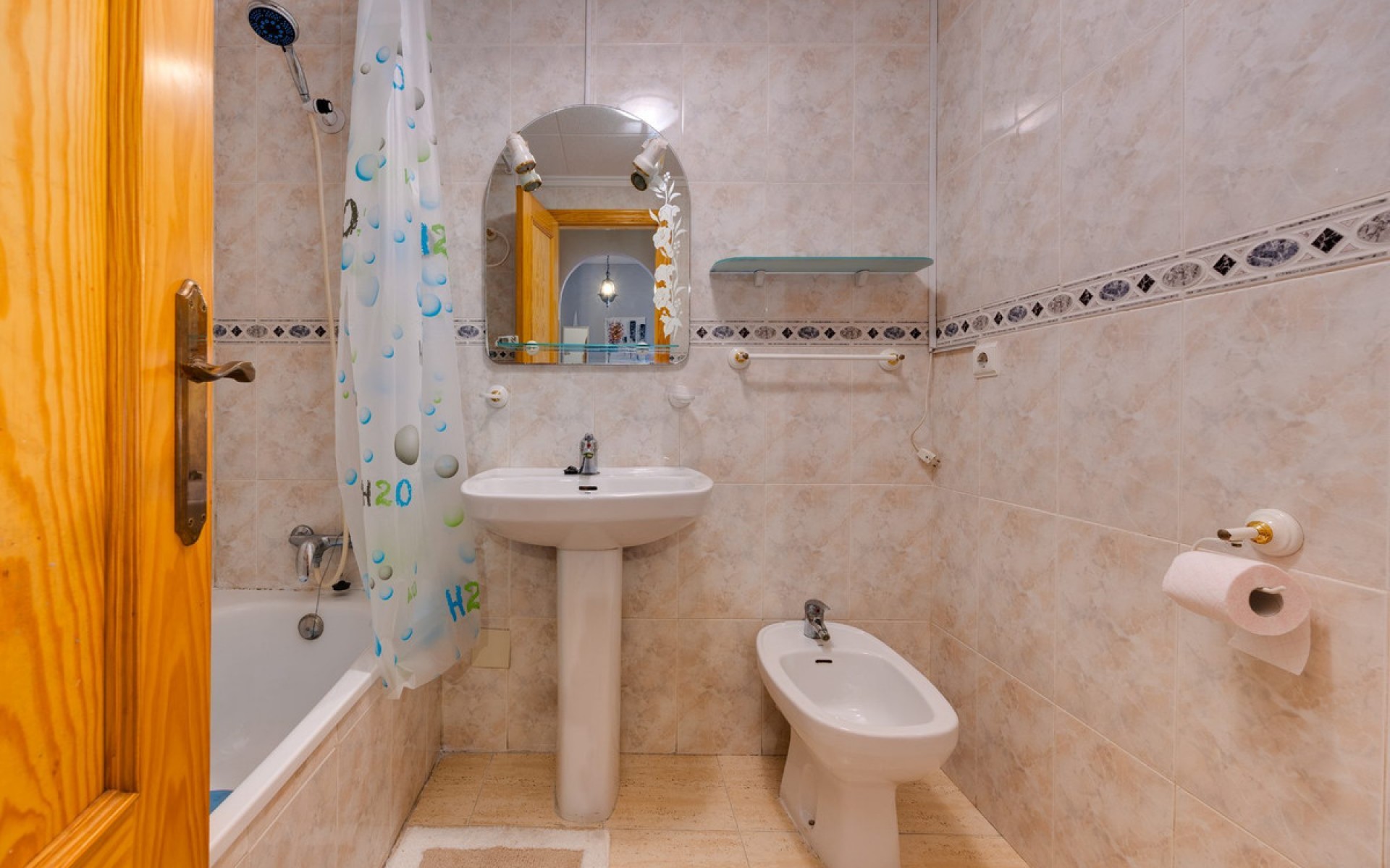Resale - Apartment - Torrevieja - Torrevieja Centro