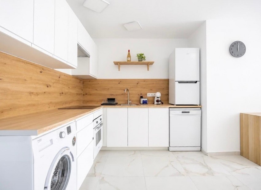 Resale - Apartment - Torrevieja - Torrevieja Centro