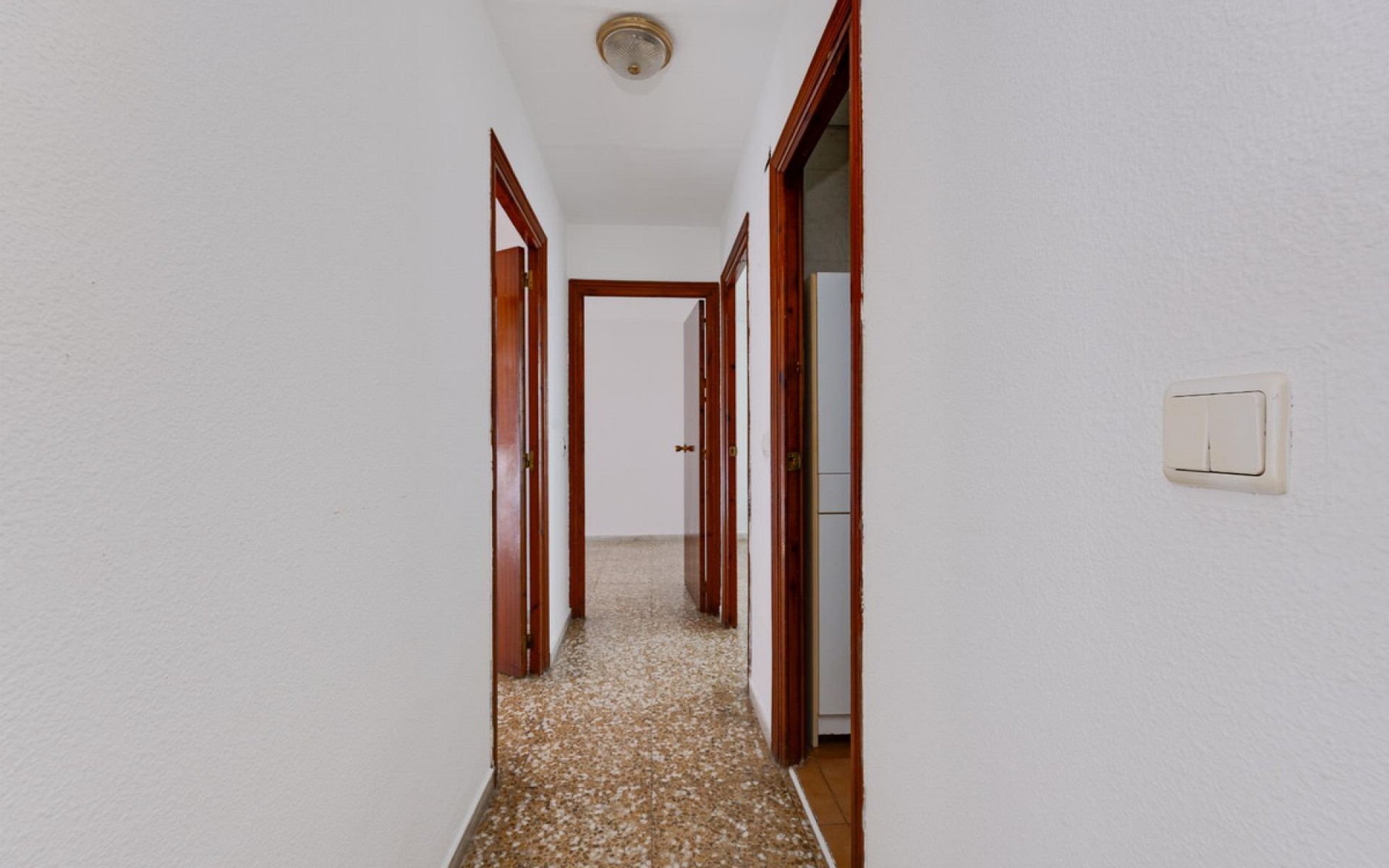 Resale - Apartment - Torrevieja - Torrevieja Centro