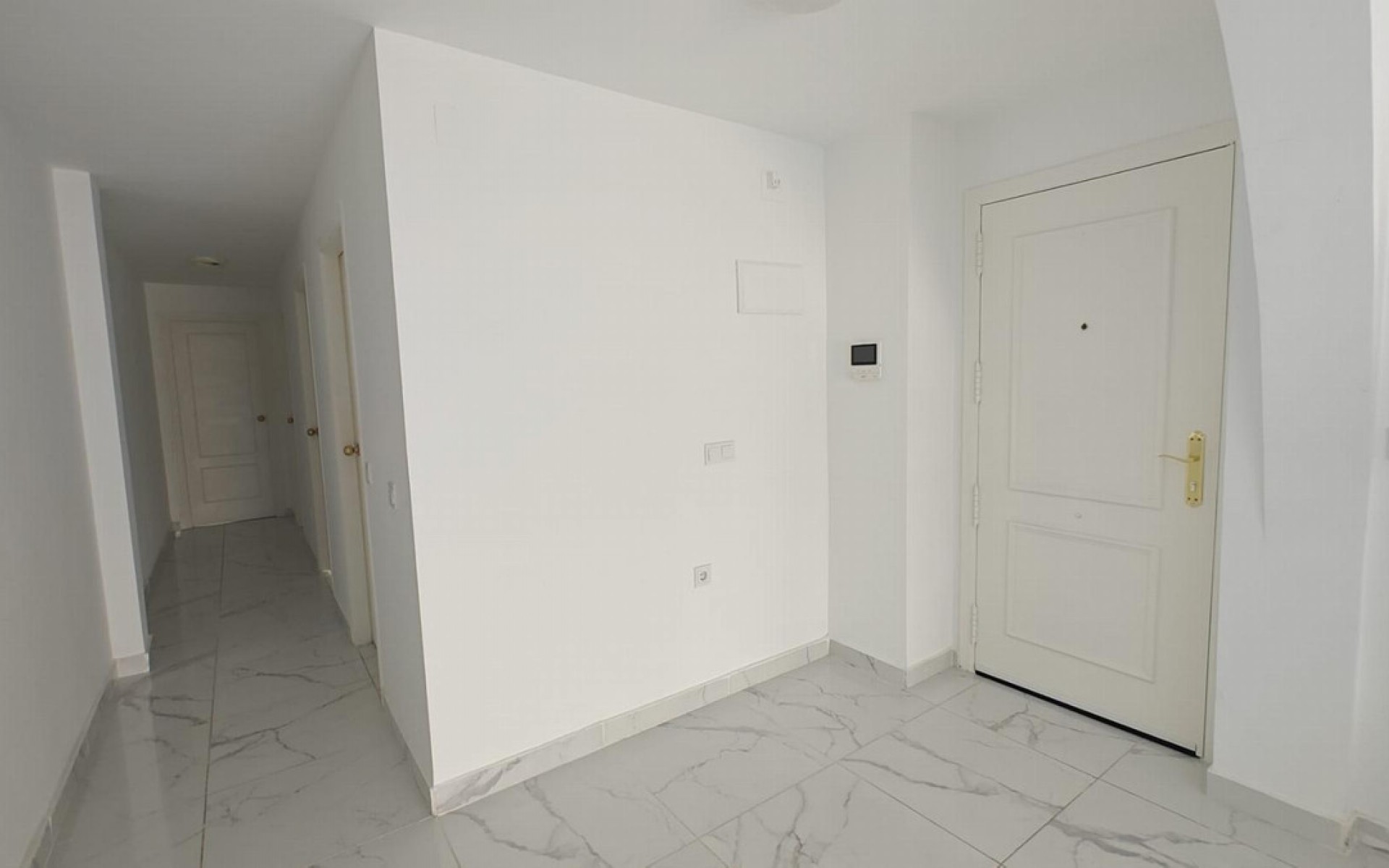 Resale - Apartment - Torrevieja - Torrevieja Centro