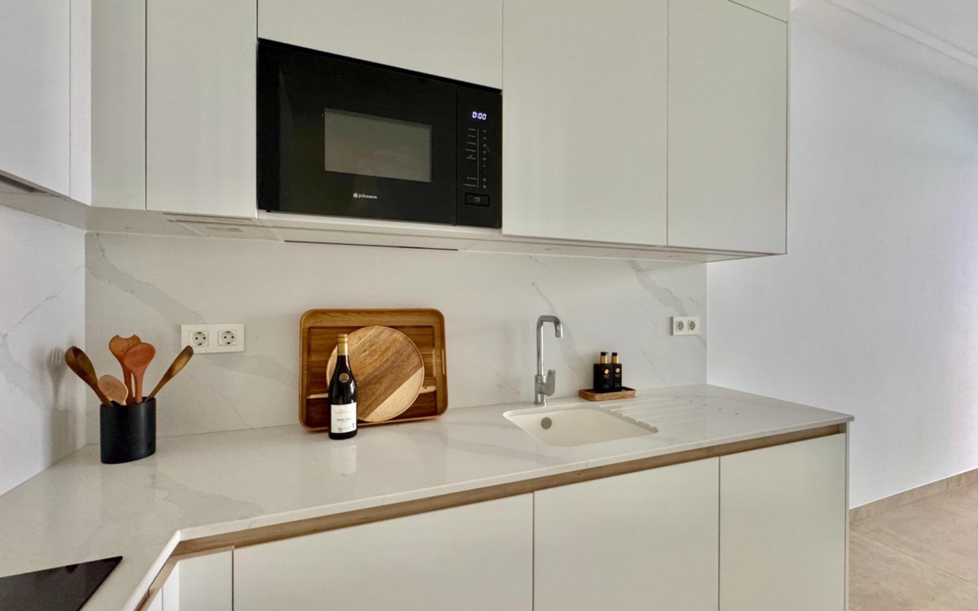 Resale - Apartment - Torrevieja - Torrevieja Centro