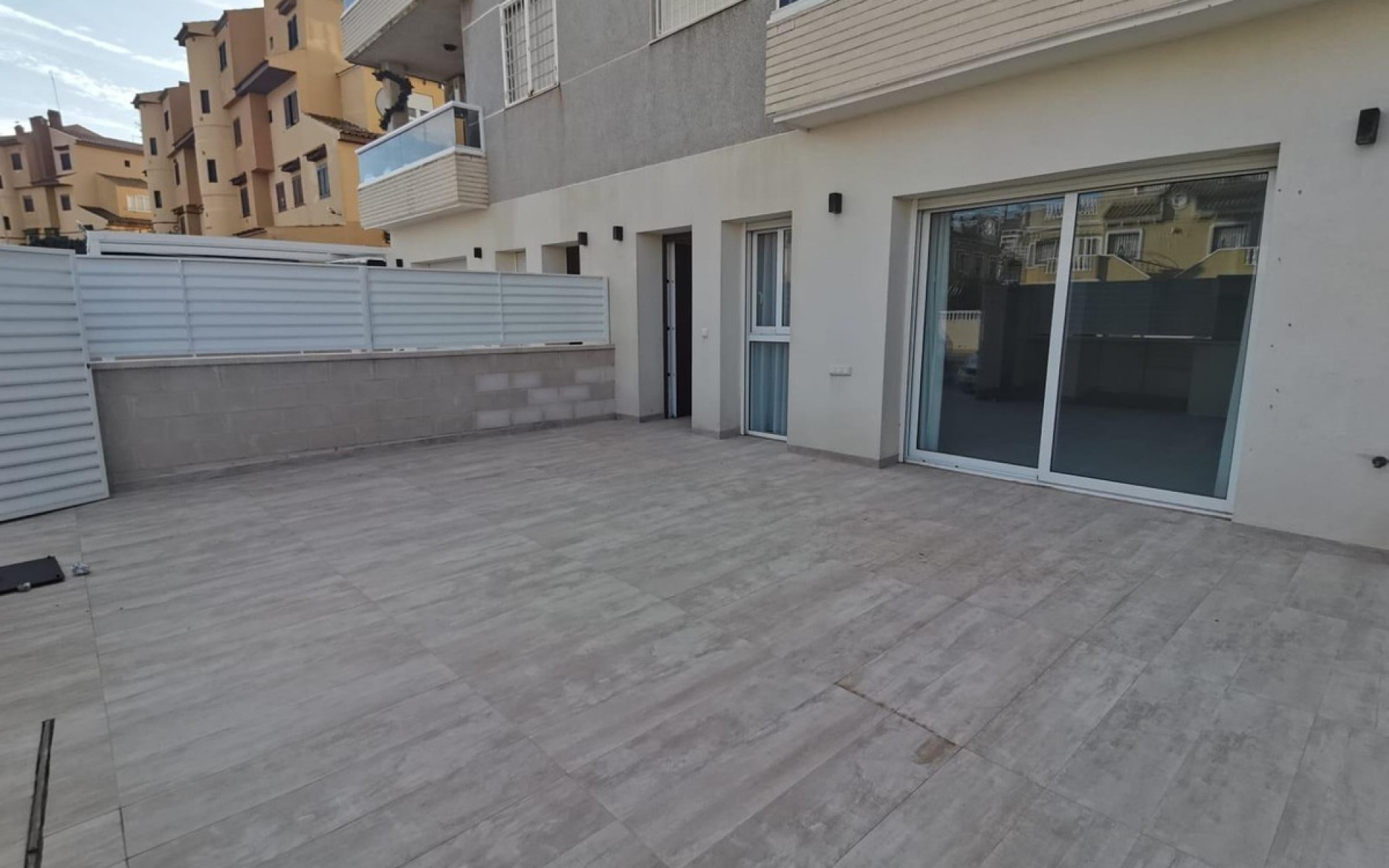 Resale - Apartment - Torrevieja - Torrevieja Centro
