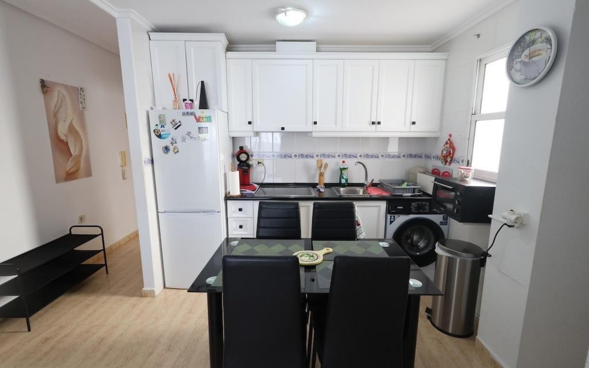Resale - Apartment - Torrevieja - Torrevieja Centro