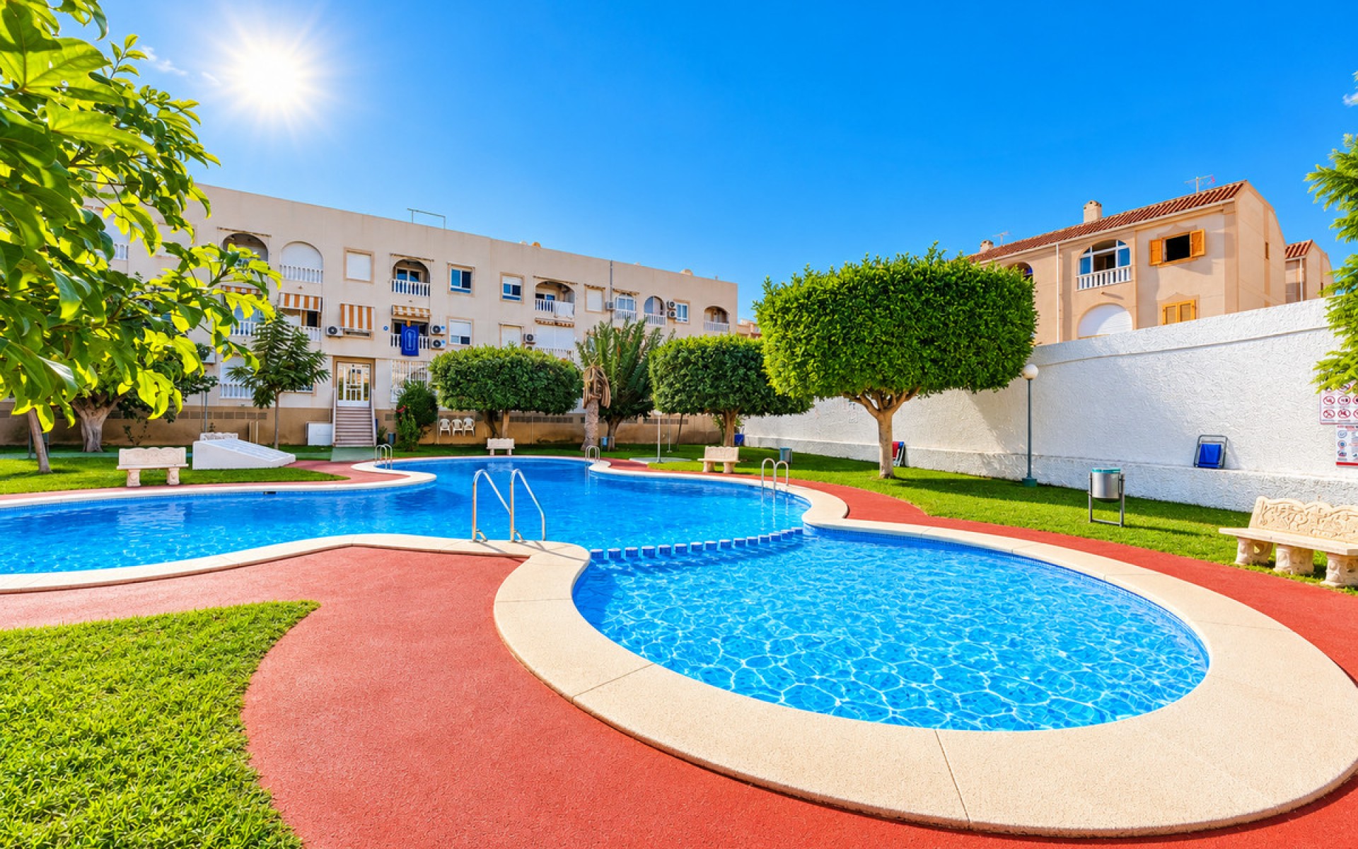 Resale - Apartment - Torrevieja - Torrevieja Centro