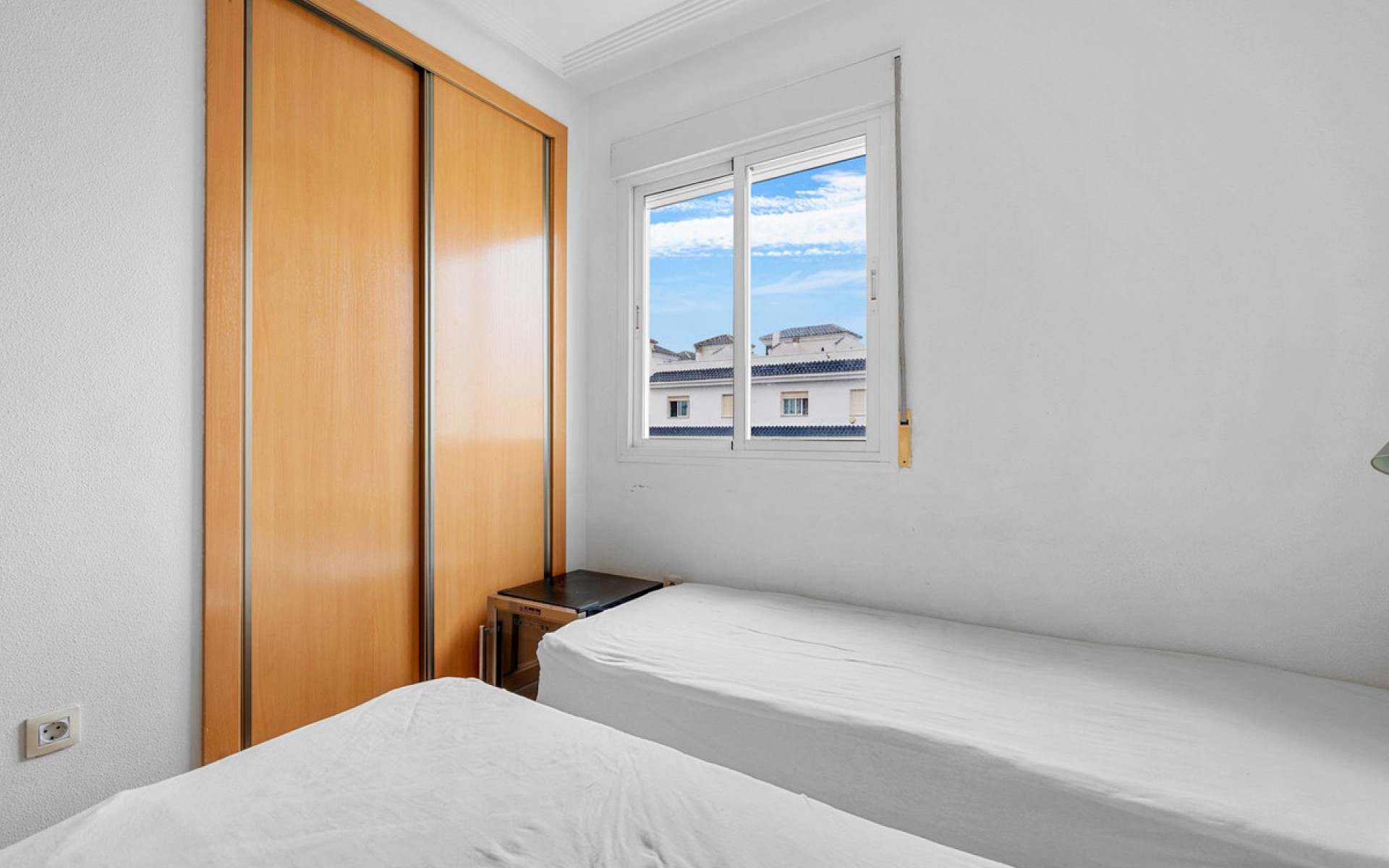 Resale - Apartment - Torrevieja - Torrevieja Centro