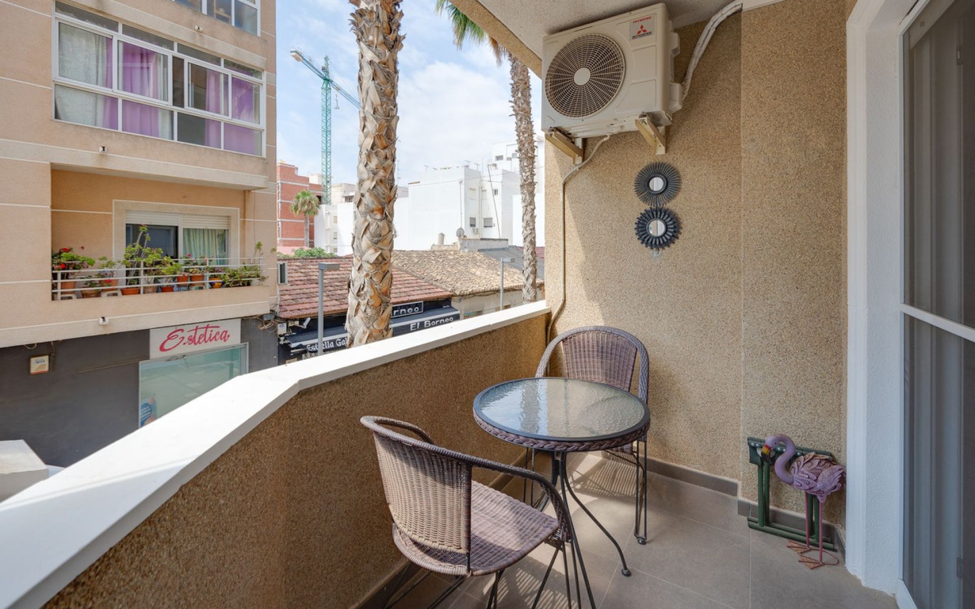 Resale - Apartment - Torrevieja - Torrevieja Centro