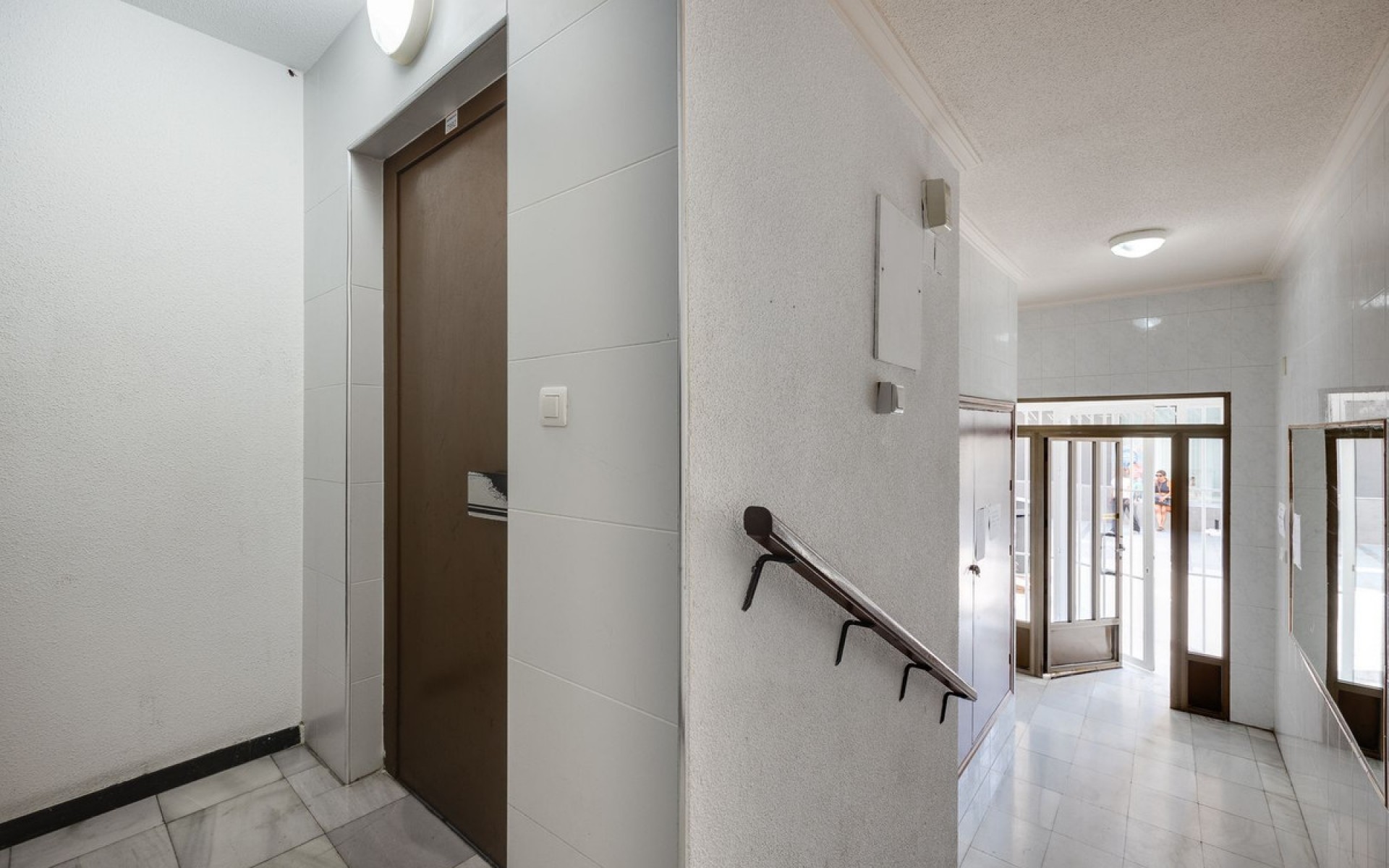 Resale - Apartment - Torrevieja - Torrevieja Centro