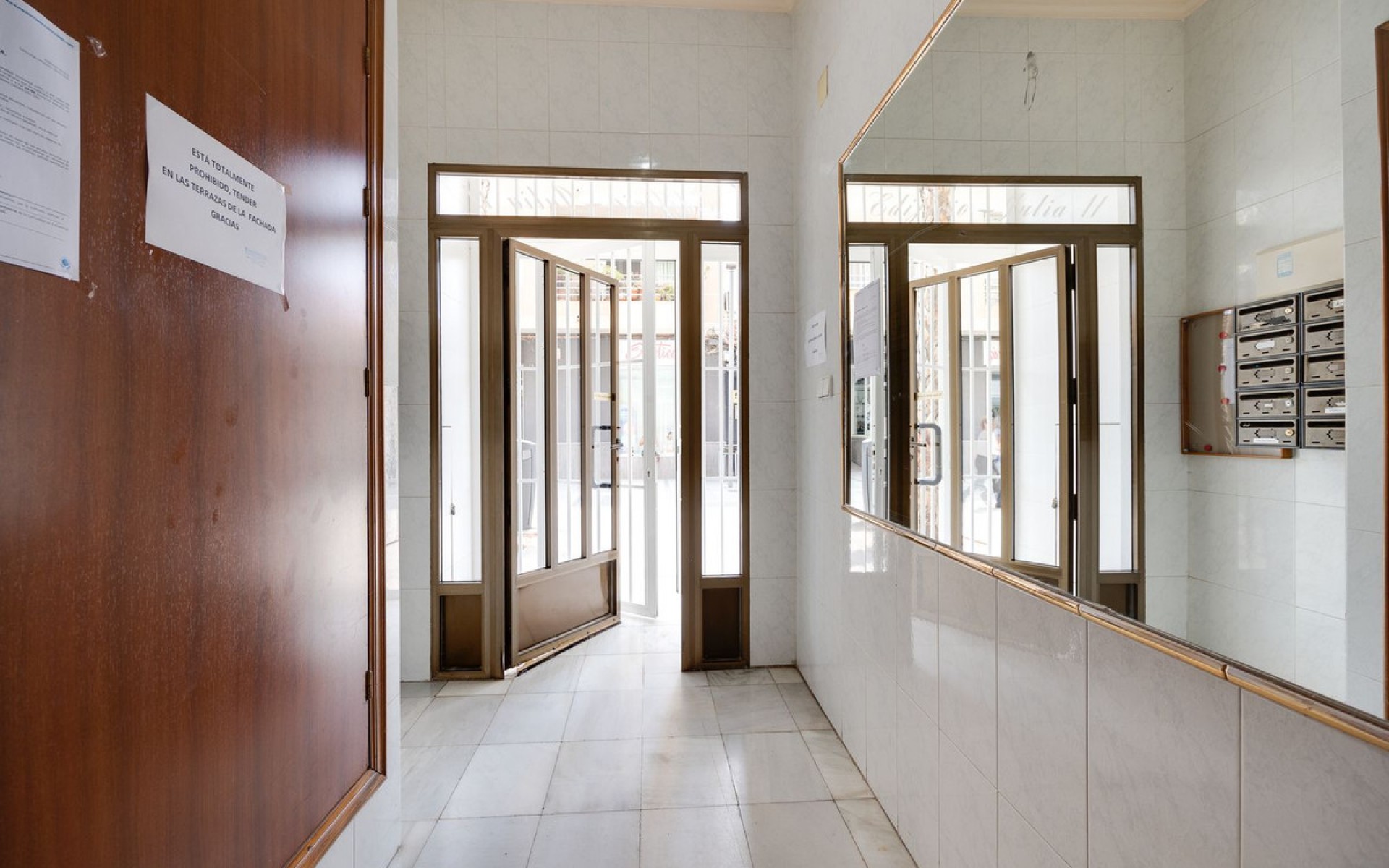 Resale - Apartment - Torrevieja - Torrevieja Centro