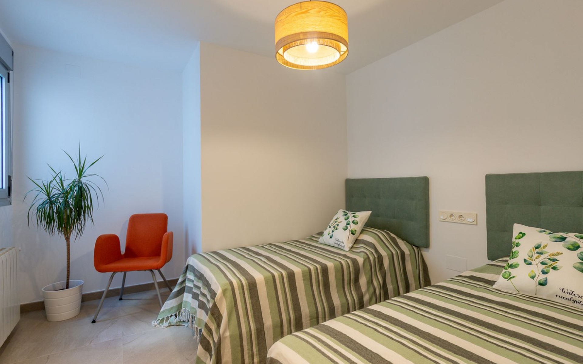 Resale - Apartment - Torrevieja - Torrevieja Centro