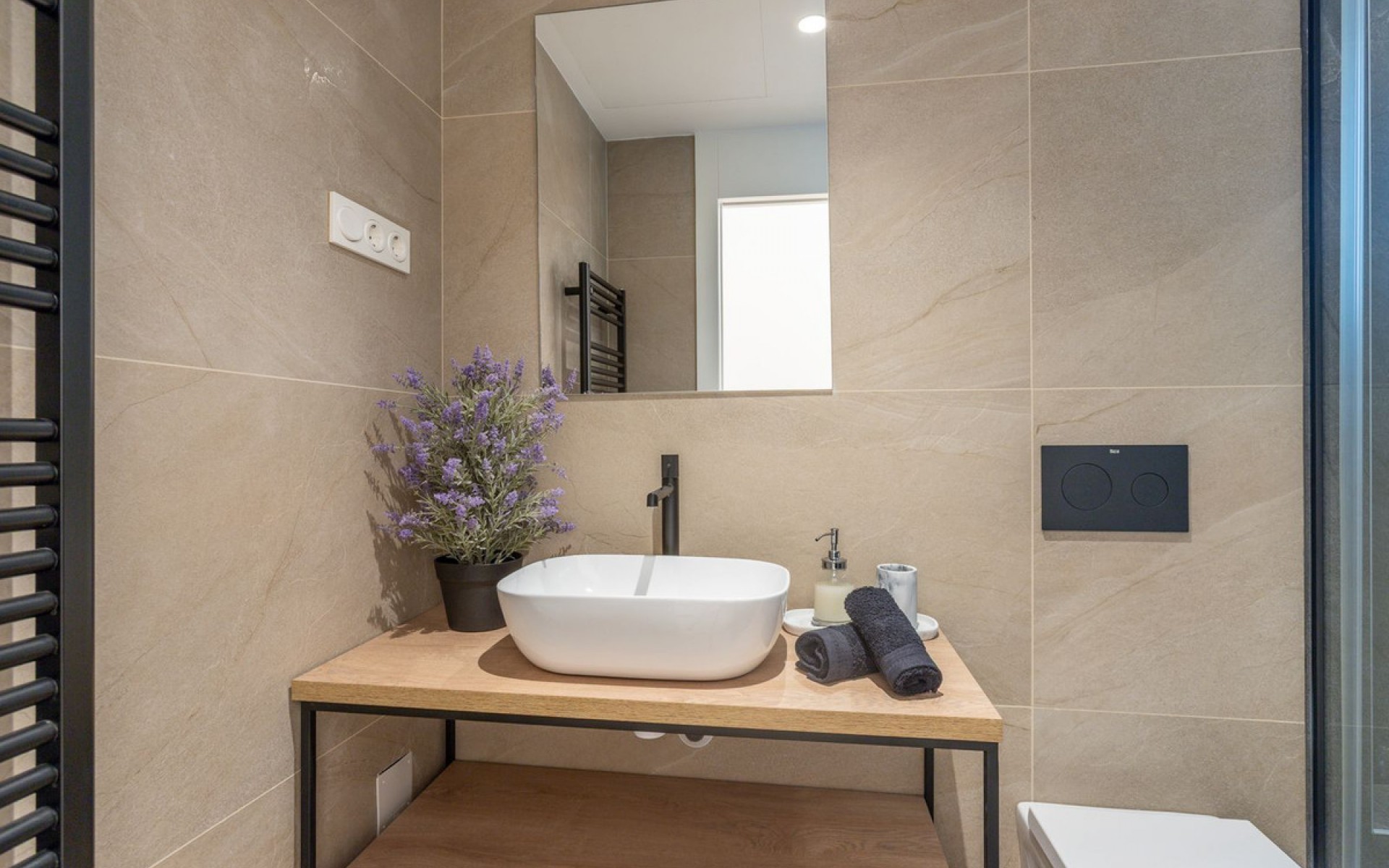 Resale - Apartment - Torrevieja - Torrevieja Centro
