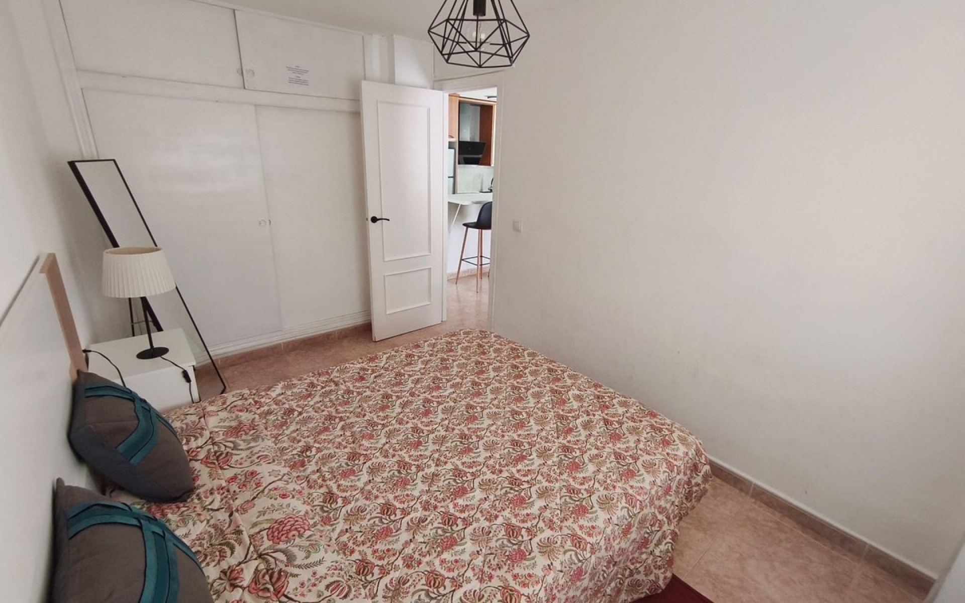 Resale - Apartment - Torrevieja - Torrevieja Centro